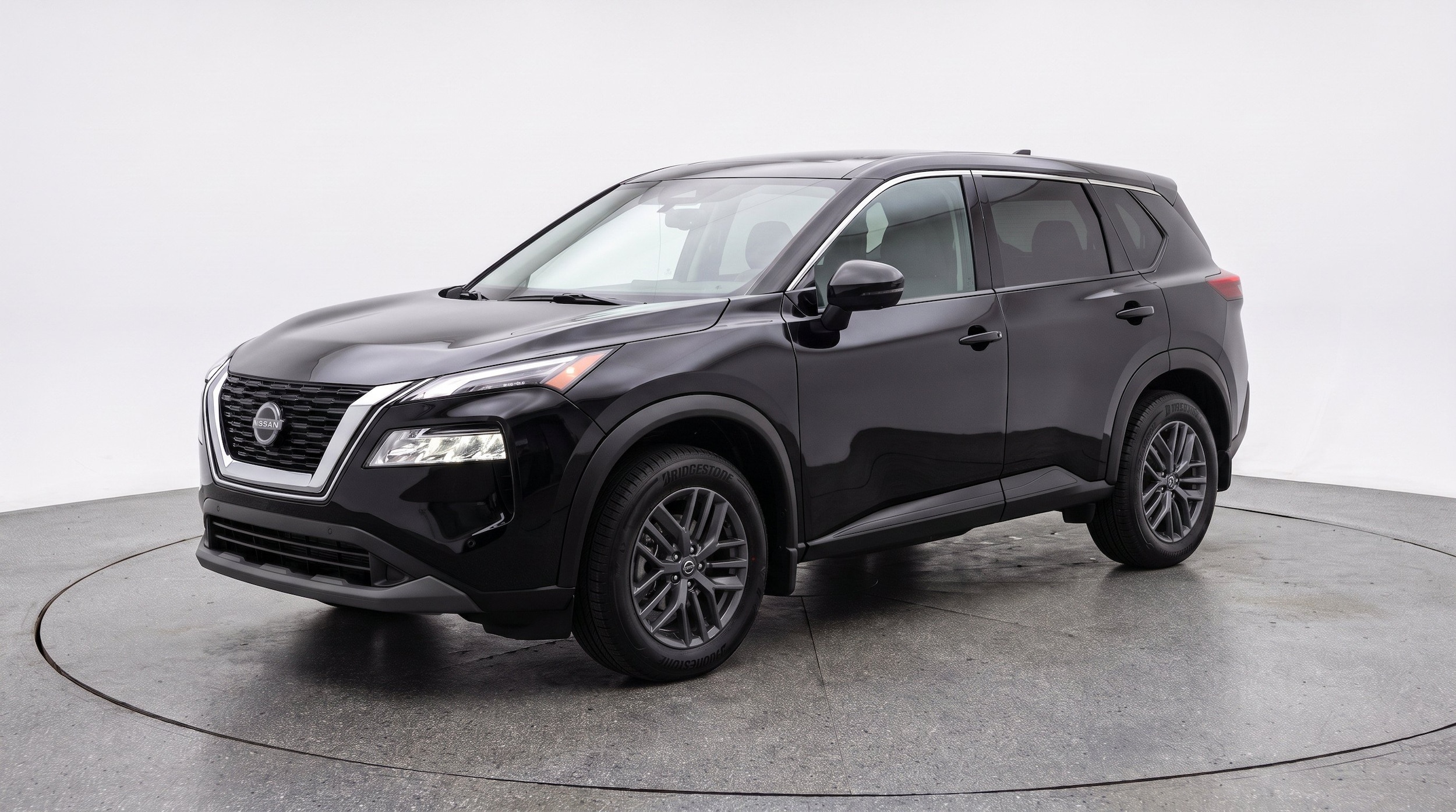 Thumbnail: 2026 Nissan Rogue - 3
