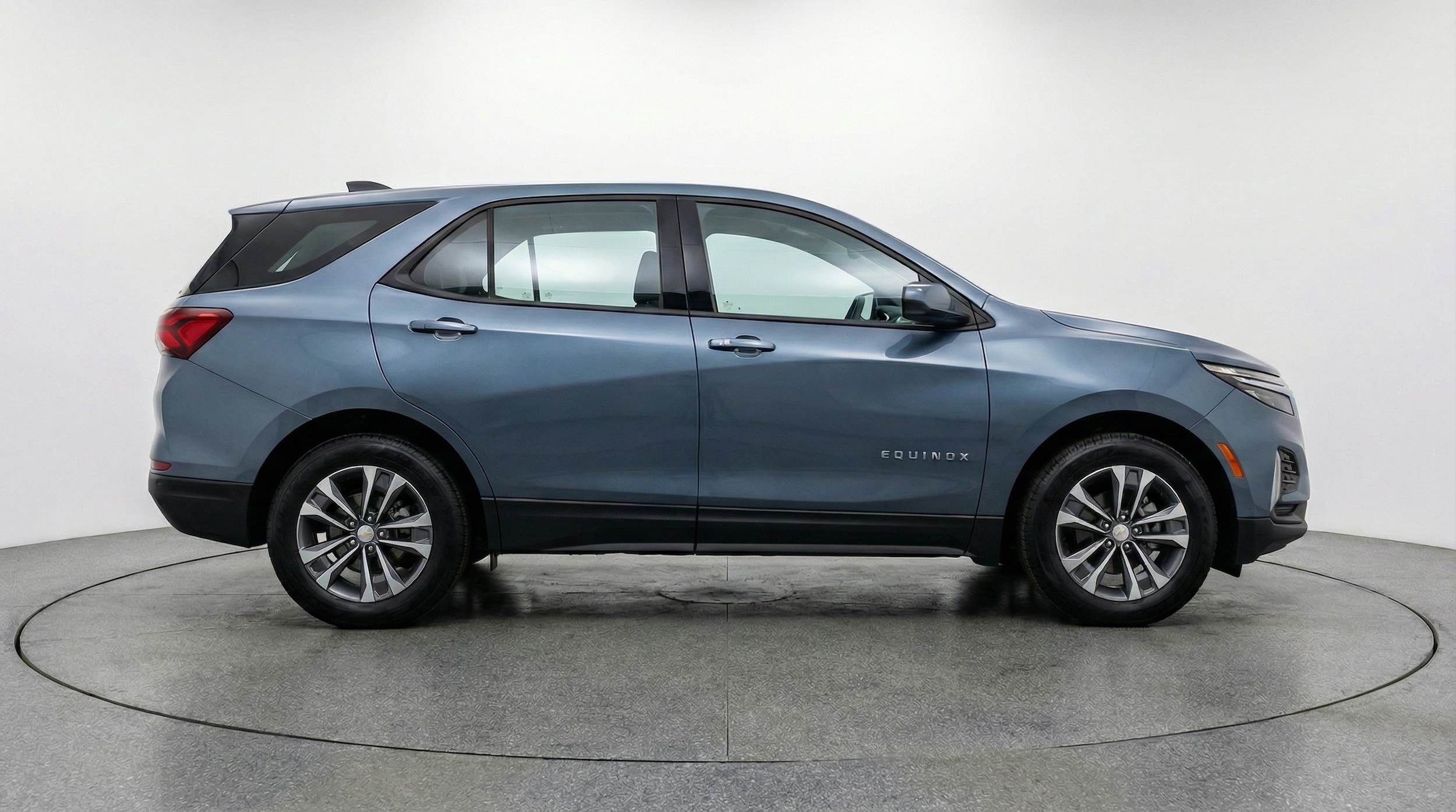 Thumbnail: 2025 Chevrolet Equinox - 8