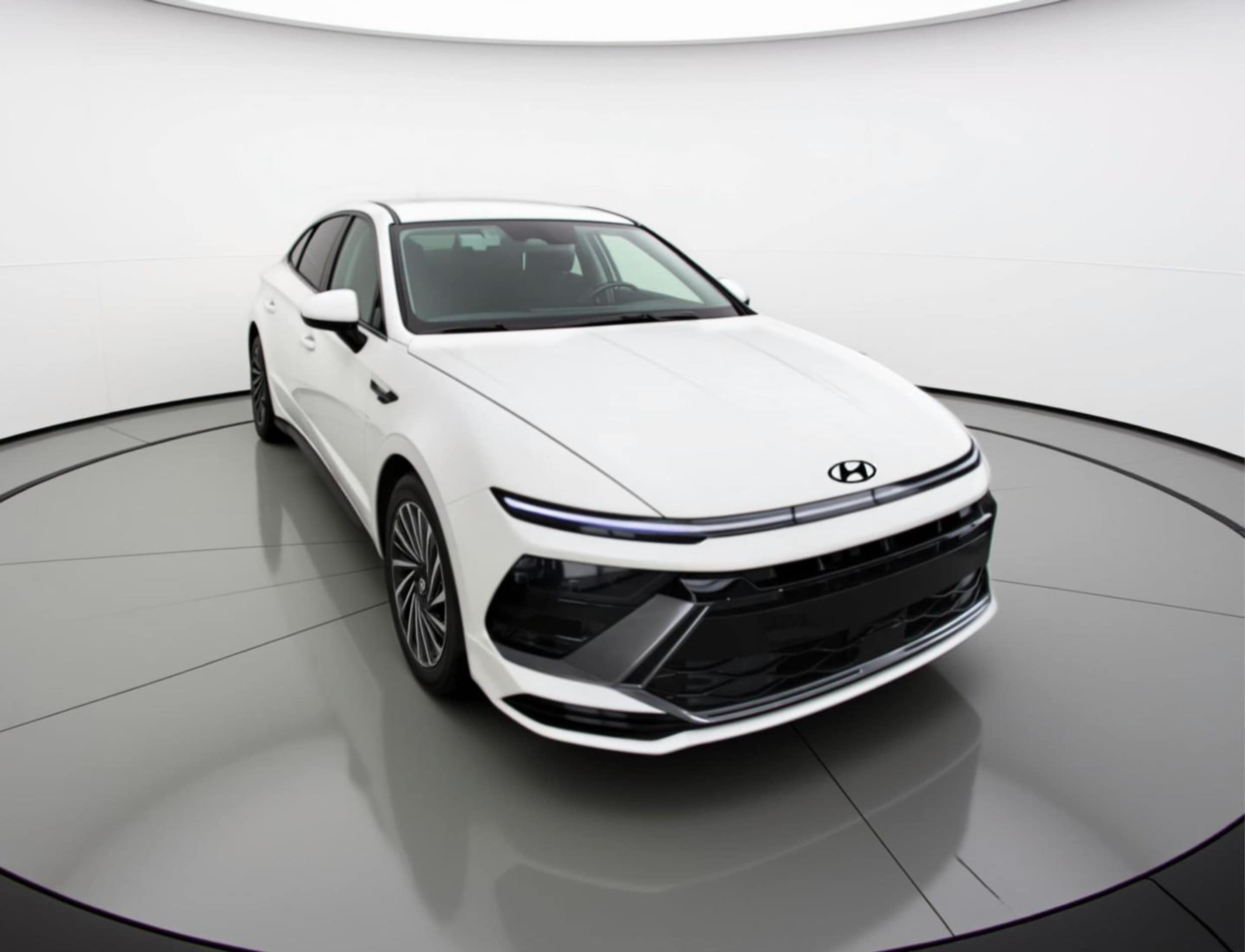 Thumbnail: 2025 Hyundai Sonata - 1