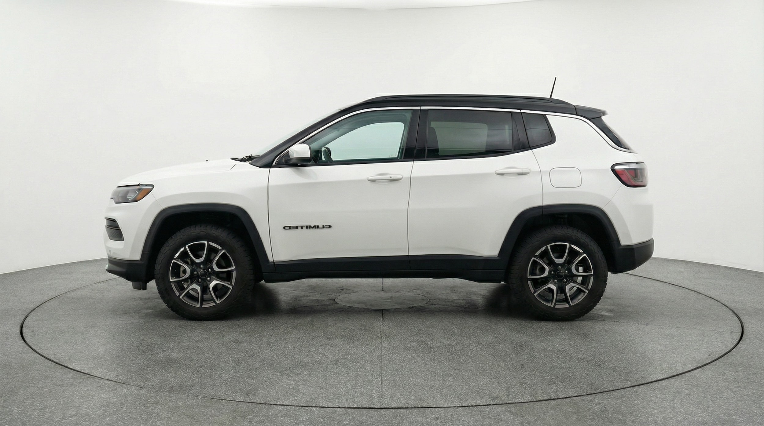 Thumbnail: 2025 Jeep Compass - 4