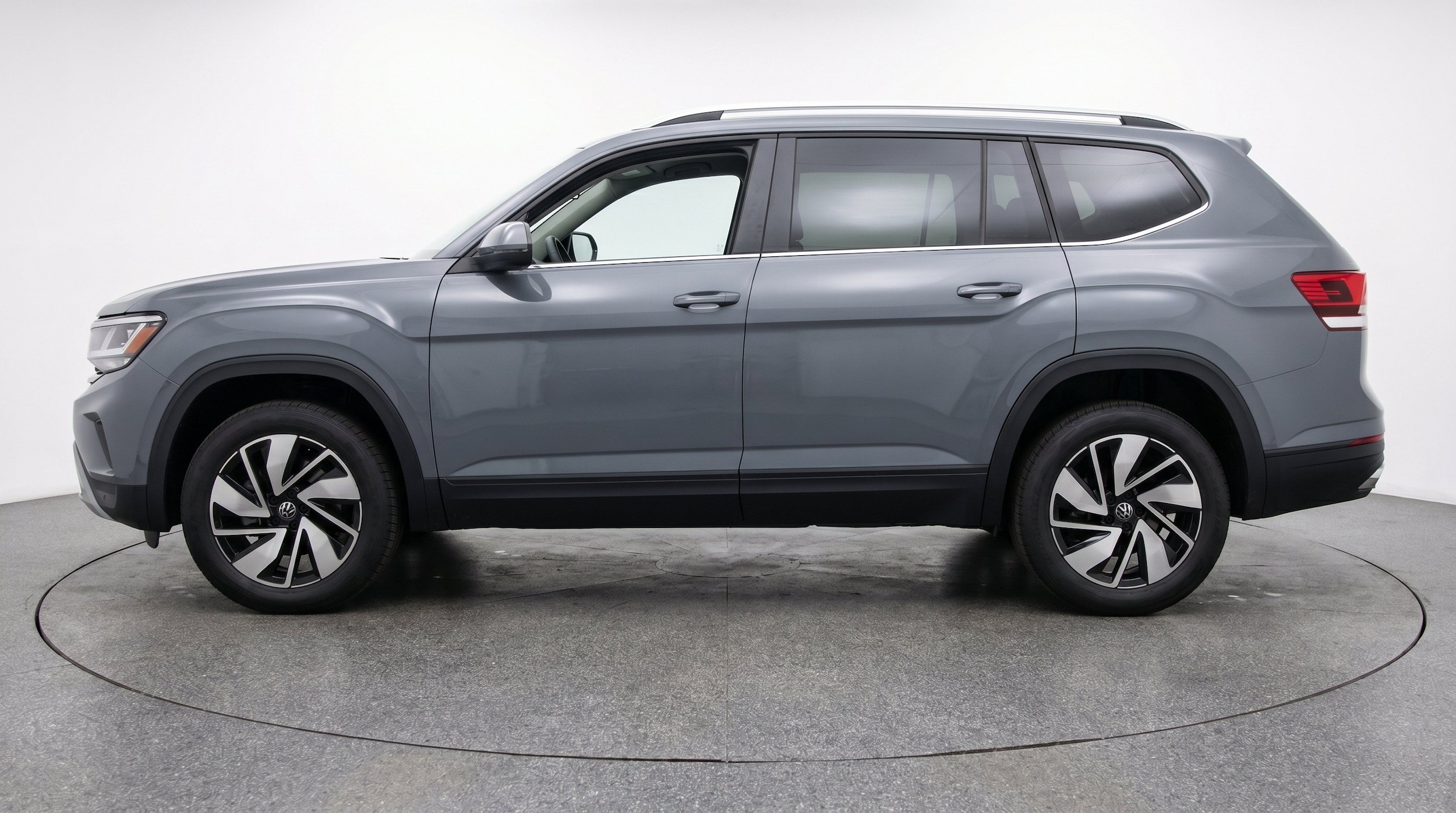 Thumbnail: 2026 Volkswagen Atlas - 5