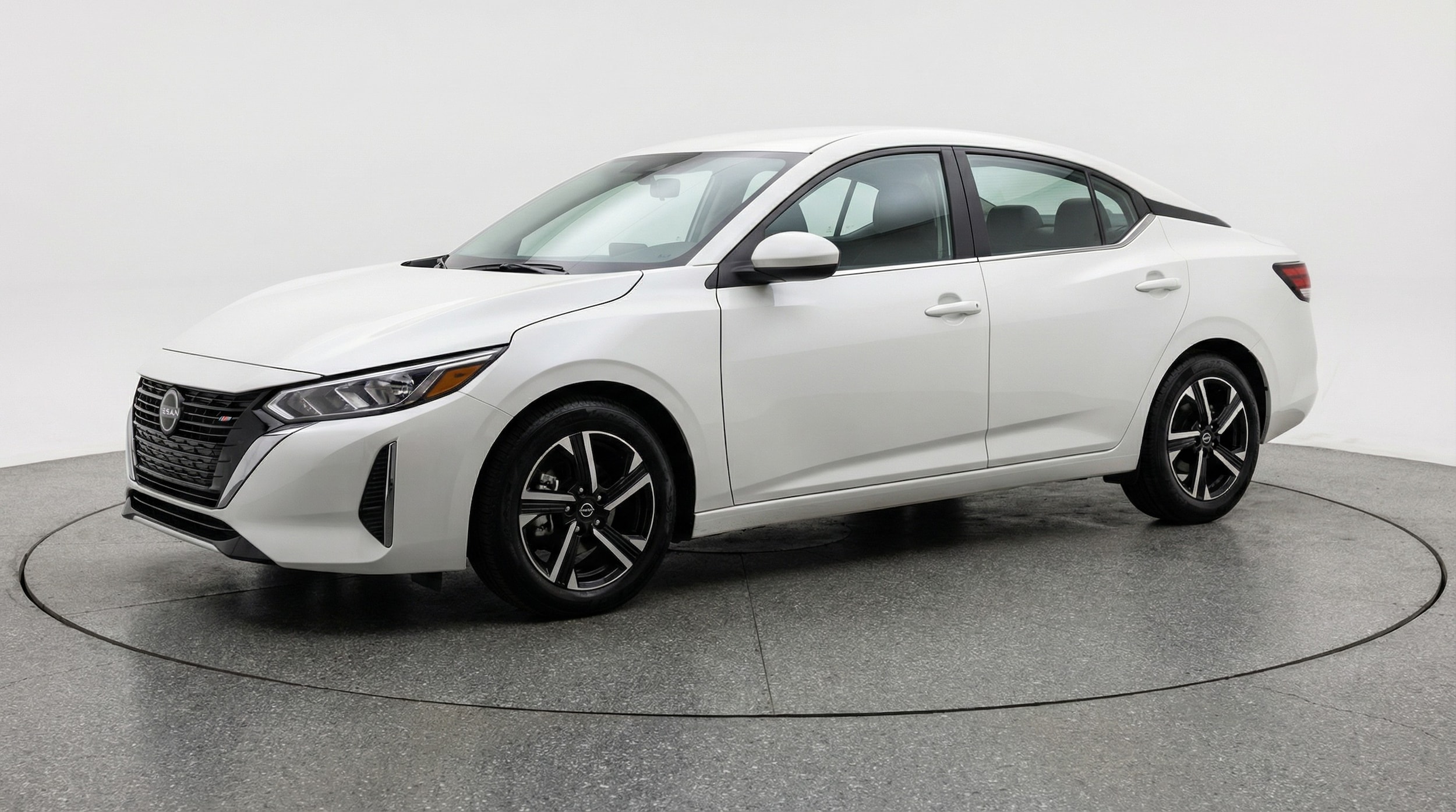 Thumbnail: 2025 Nissan Sentra - 3