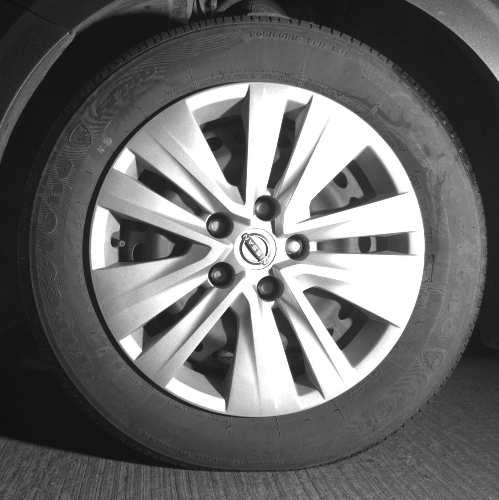 Thumbnail: 2025 Nissan Sentra - 9