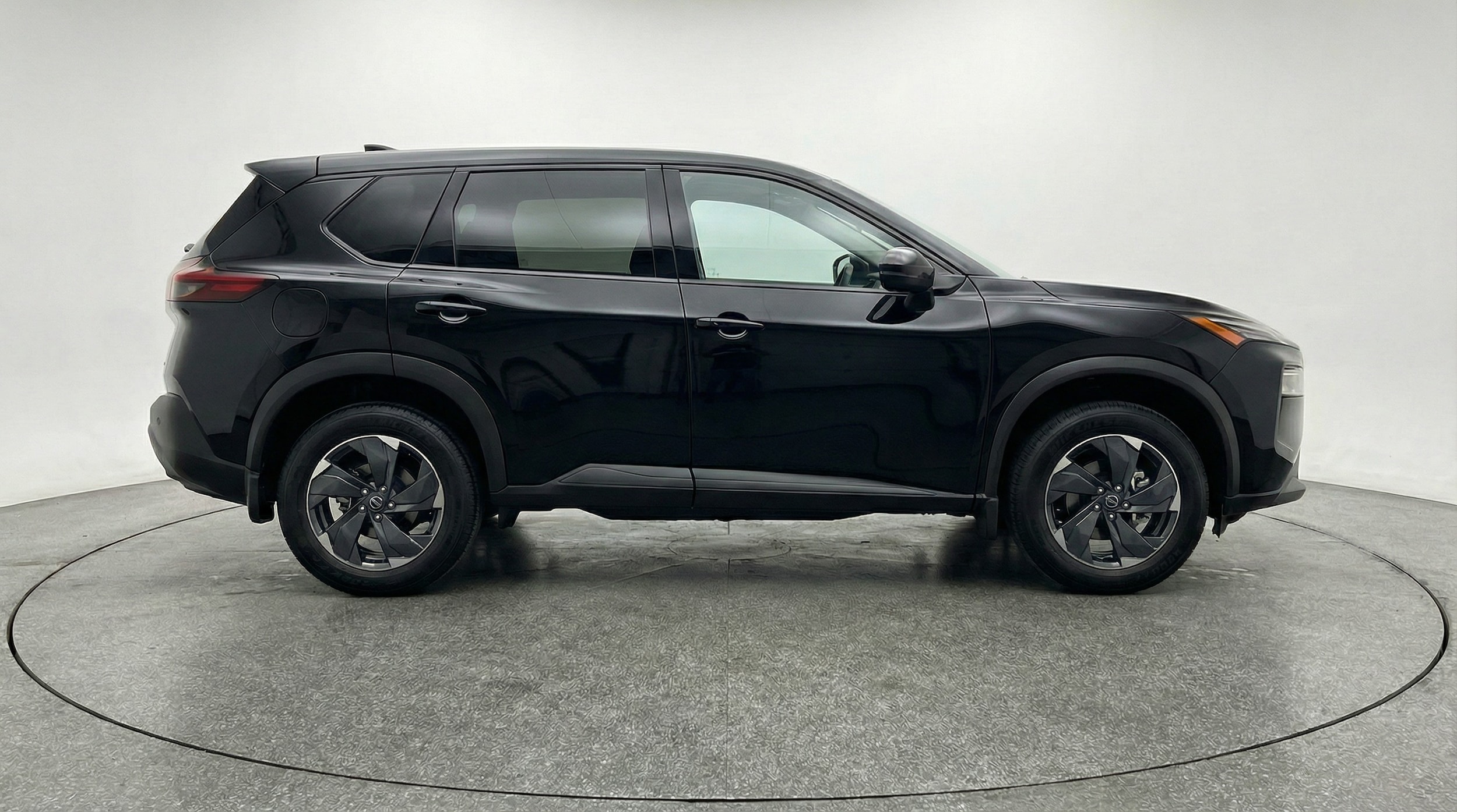 Thumbnail: 2025 Nissan Rogue - 8