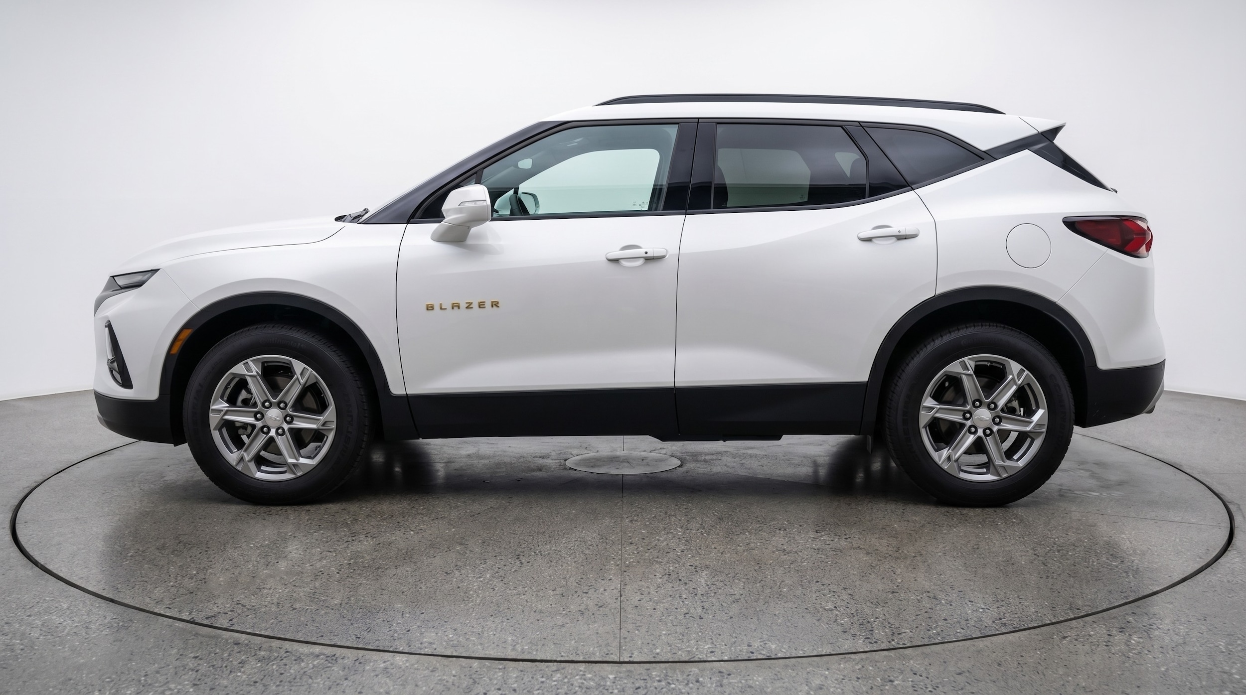 Thumbnail: 2025 Chevrolet Blazer - 4