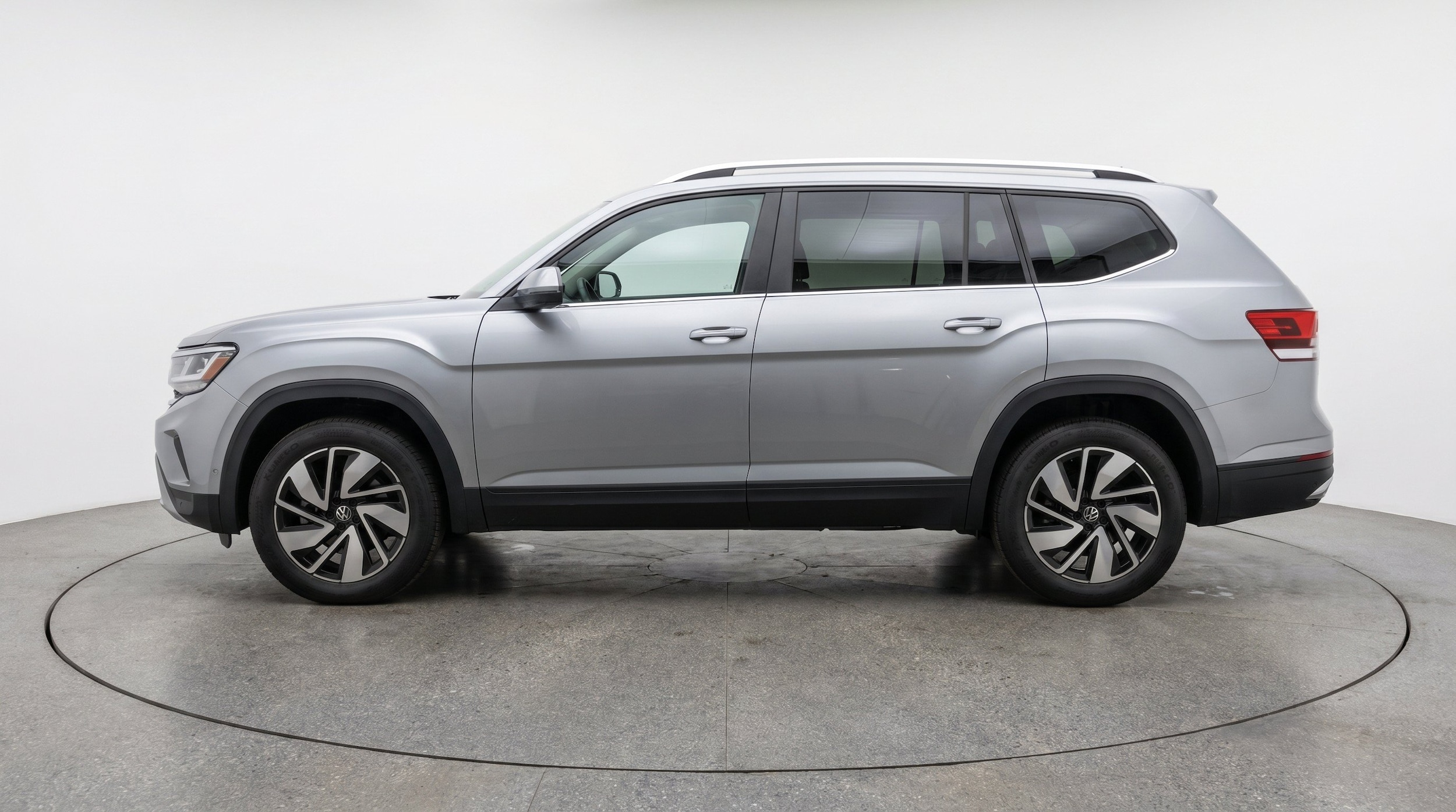 Thumbnail: 2026 Volkswagen Atlas - 5