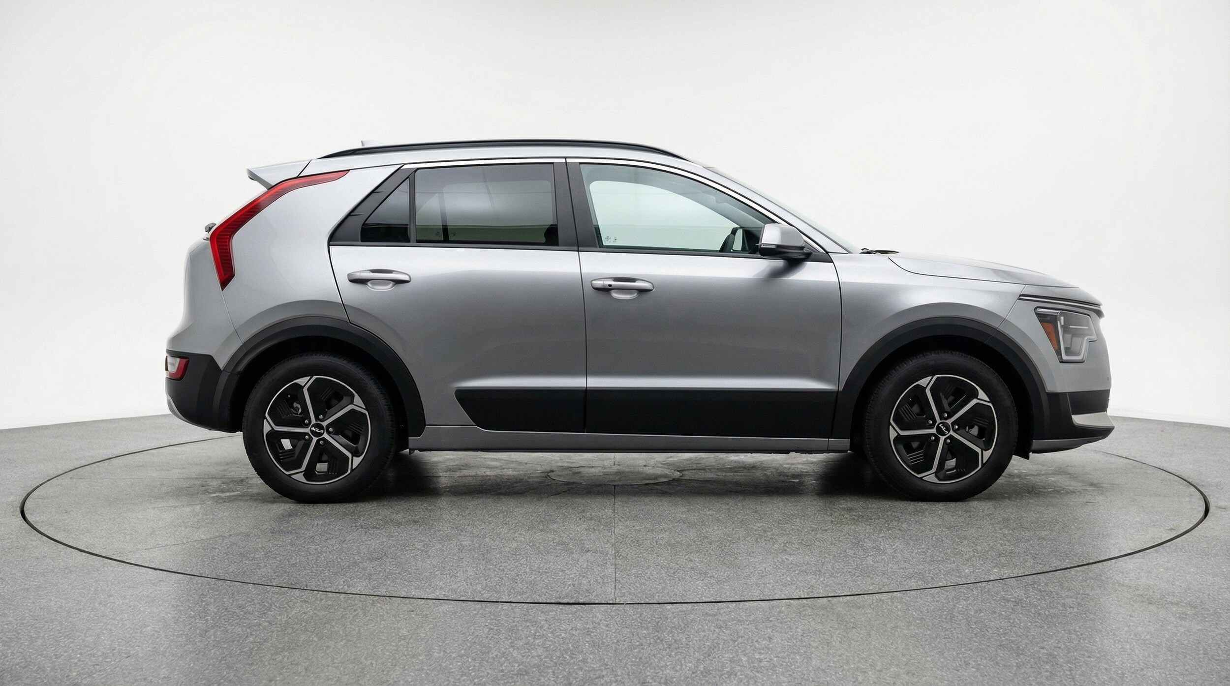 Thumbnail: 2026 Kia Niro - 11