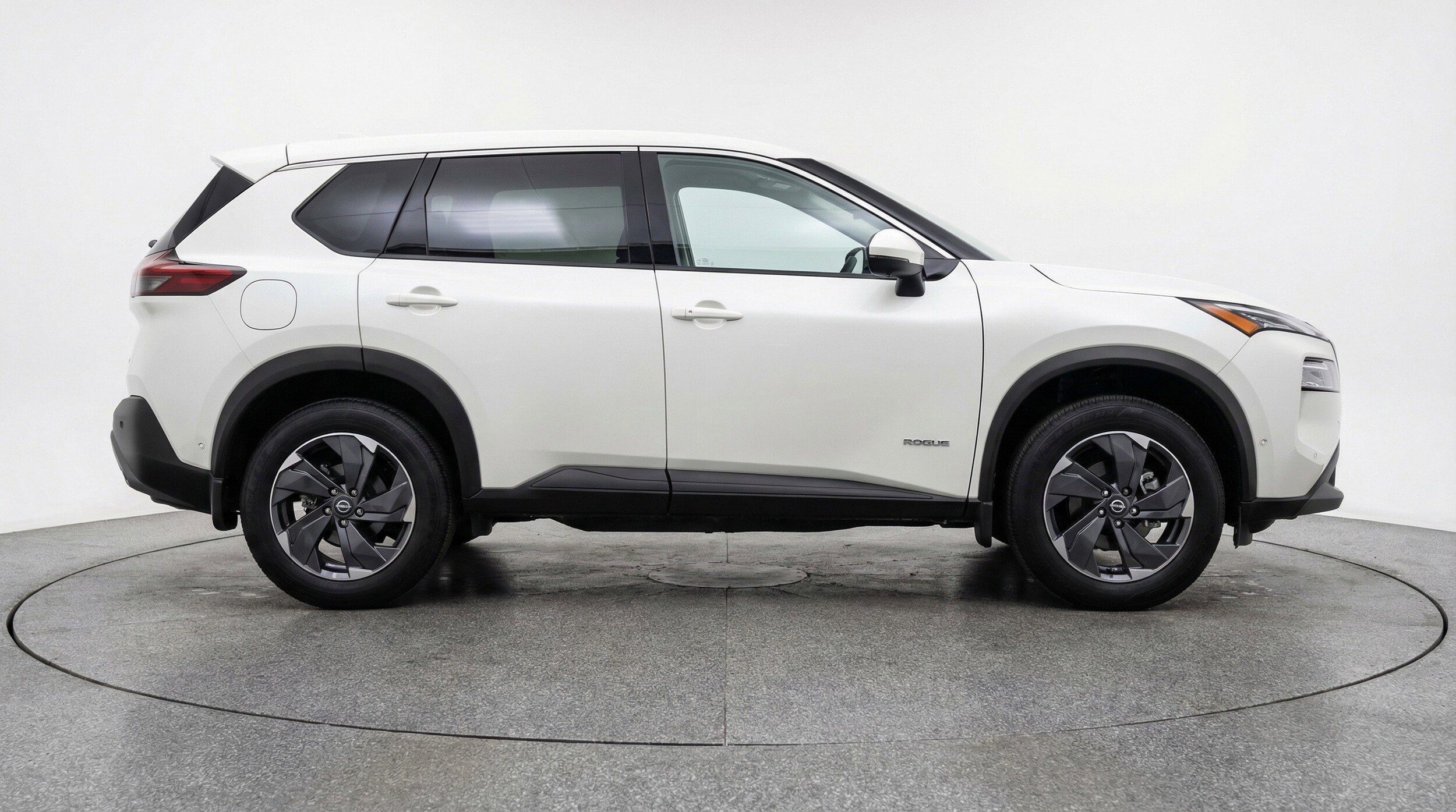 Thumbnail: 2025 Nissan Rogue - 11
