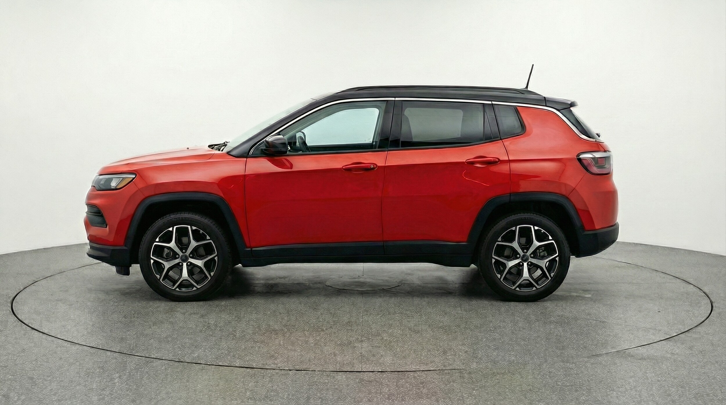 Thumbnail: 2025 Jeep Compass - 4