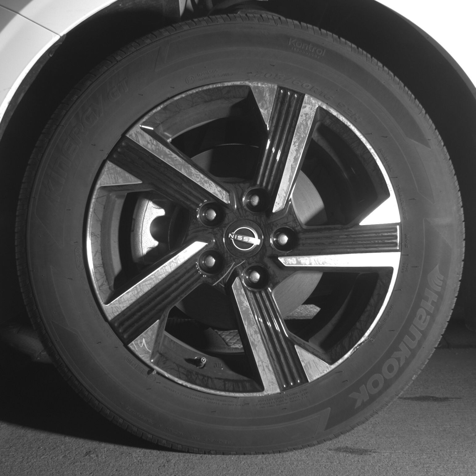 Thumbnail: 2025 Nissan Sentra - 9