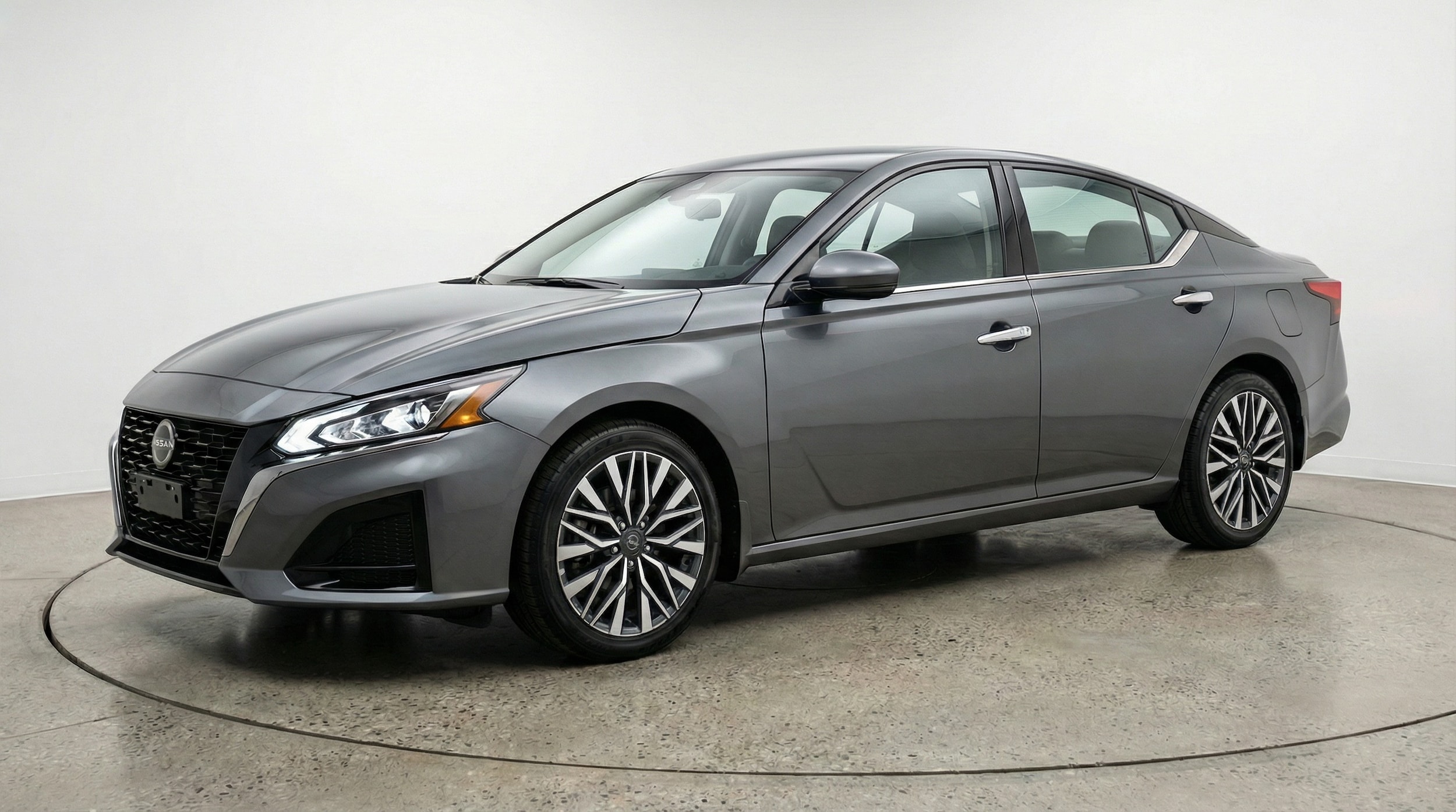 Thumbnail: 2025 Nissan Altima - 3