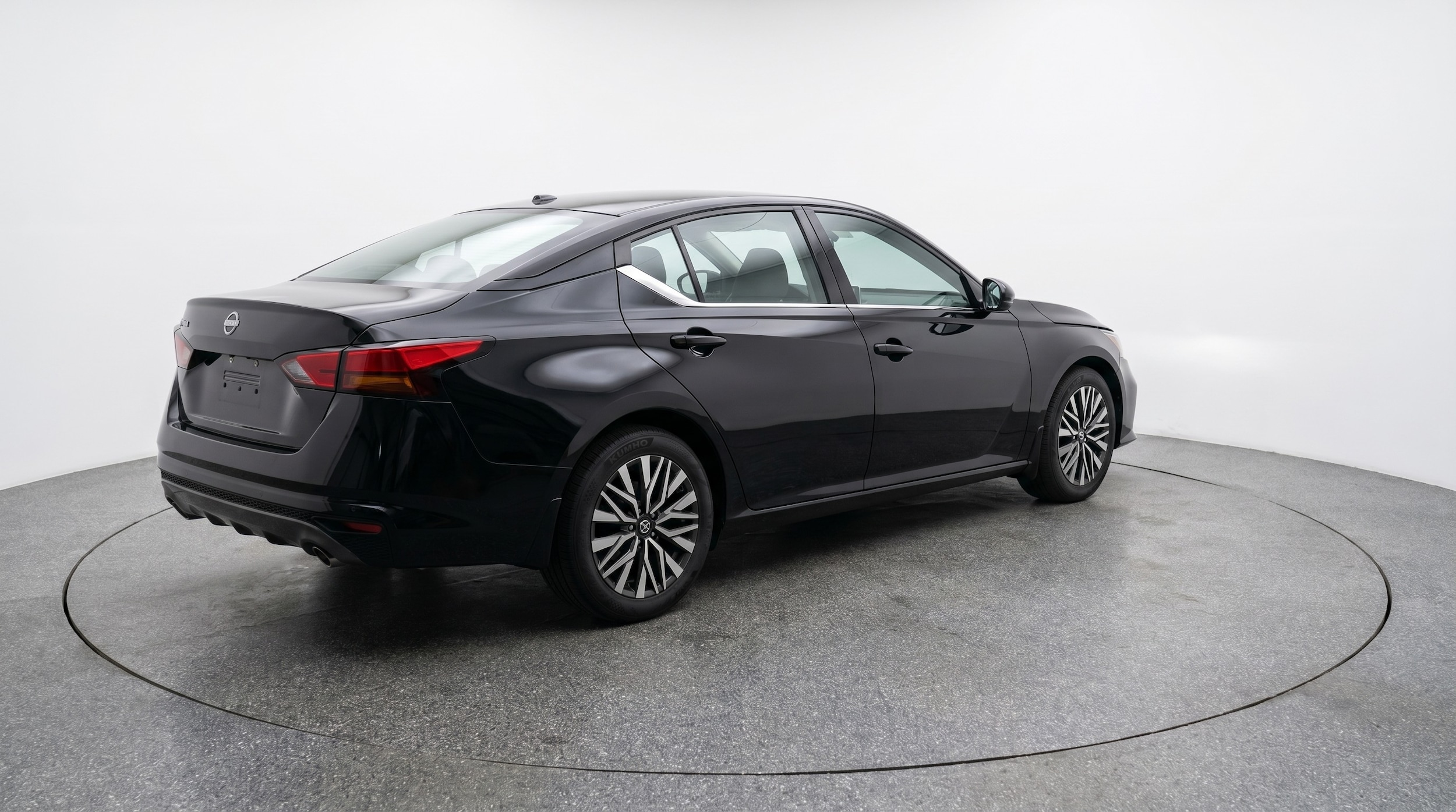 Thumbnail: 2025 Nissan Altima - 7