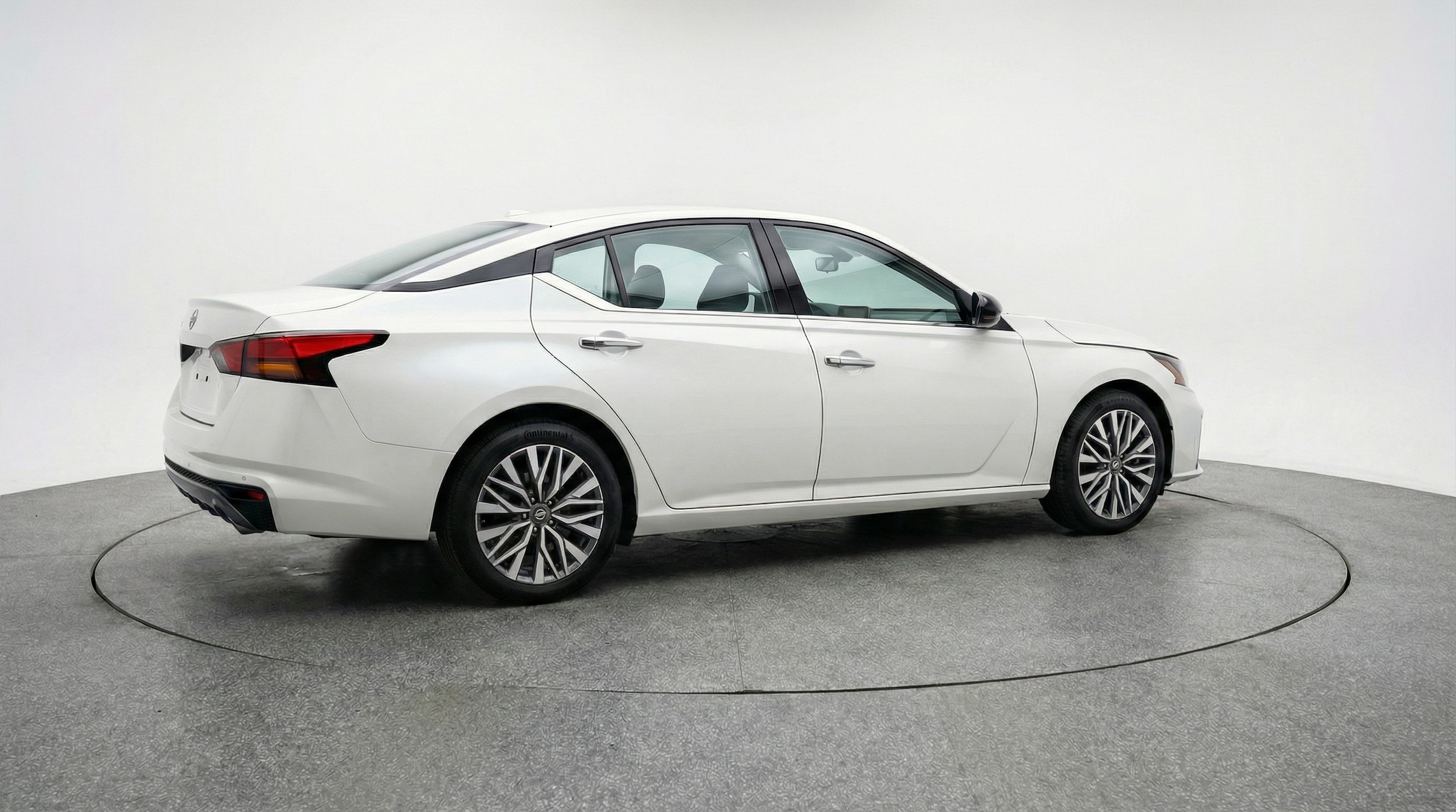 Thumbnail: 2025 Nissan Altima - 7