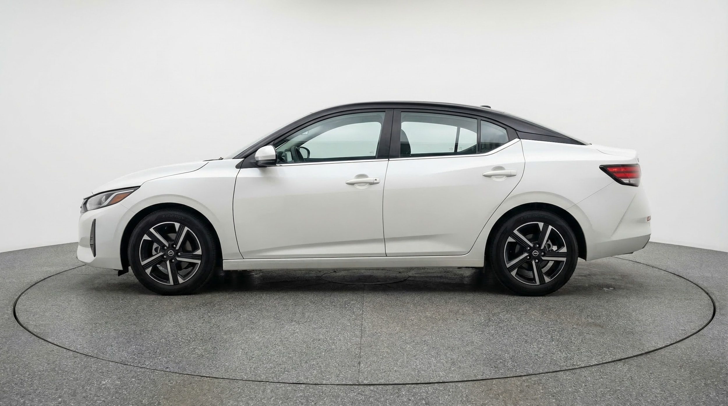 Thumbnail: 2025 Nissan Sentra - 4