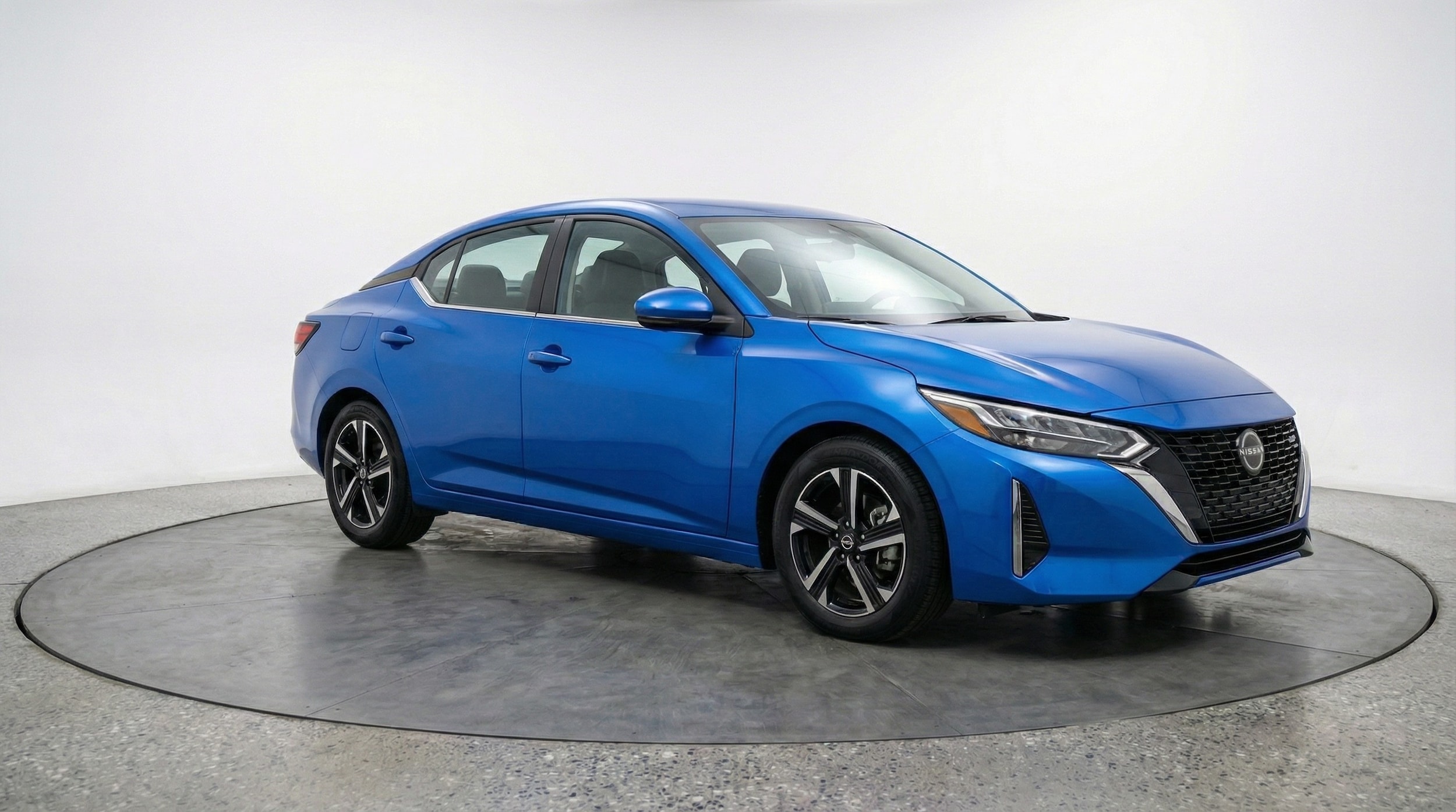 Thumbnail: 2025 Nissan Sentra - 1