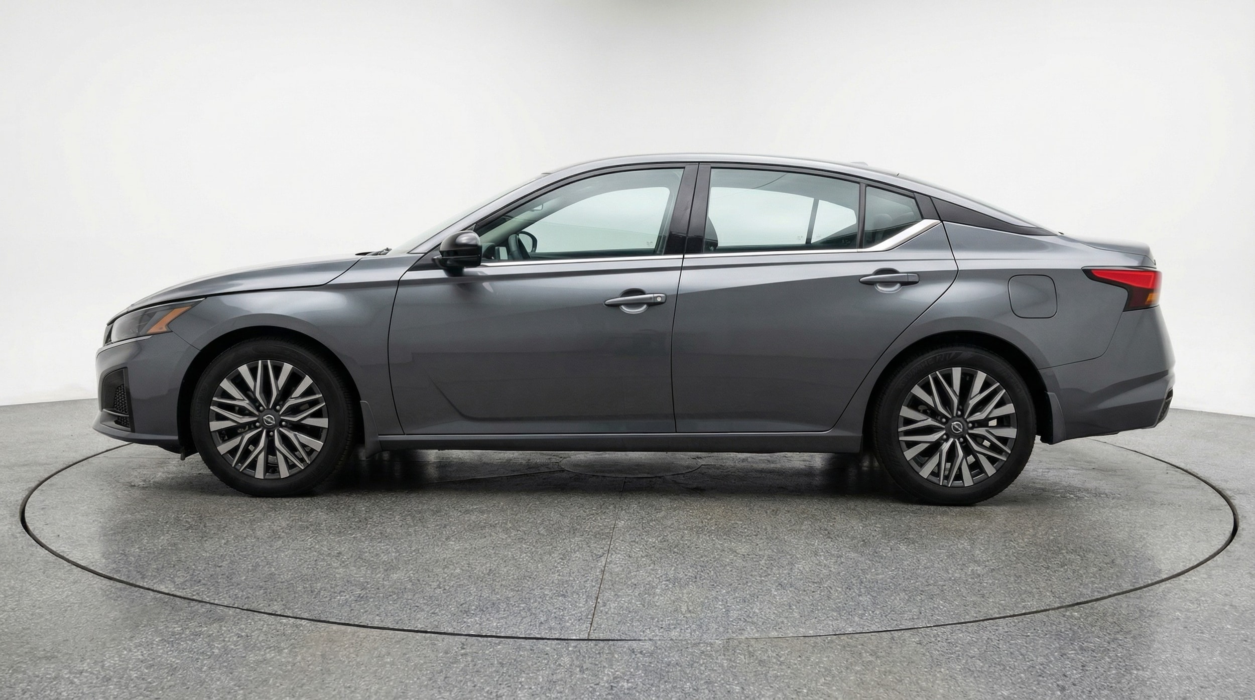 Thumbnail: 2025 Nissan Altima - 4