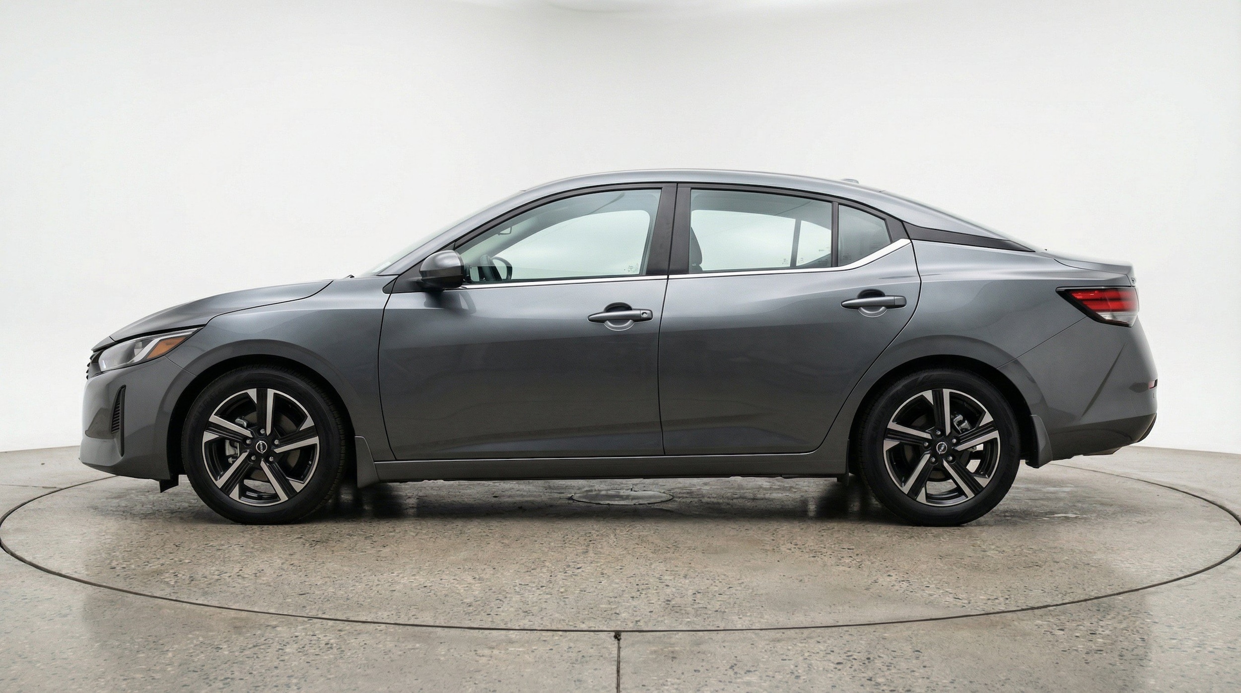 Thumbnail: 2025 Nissan Sentra - 5