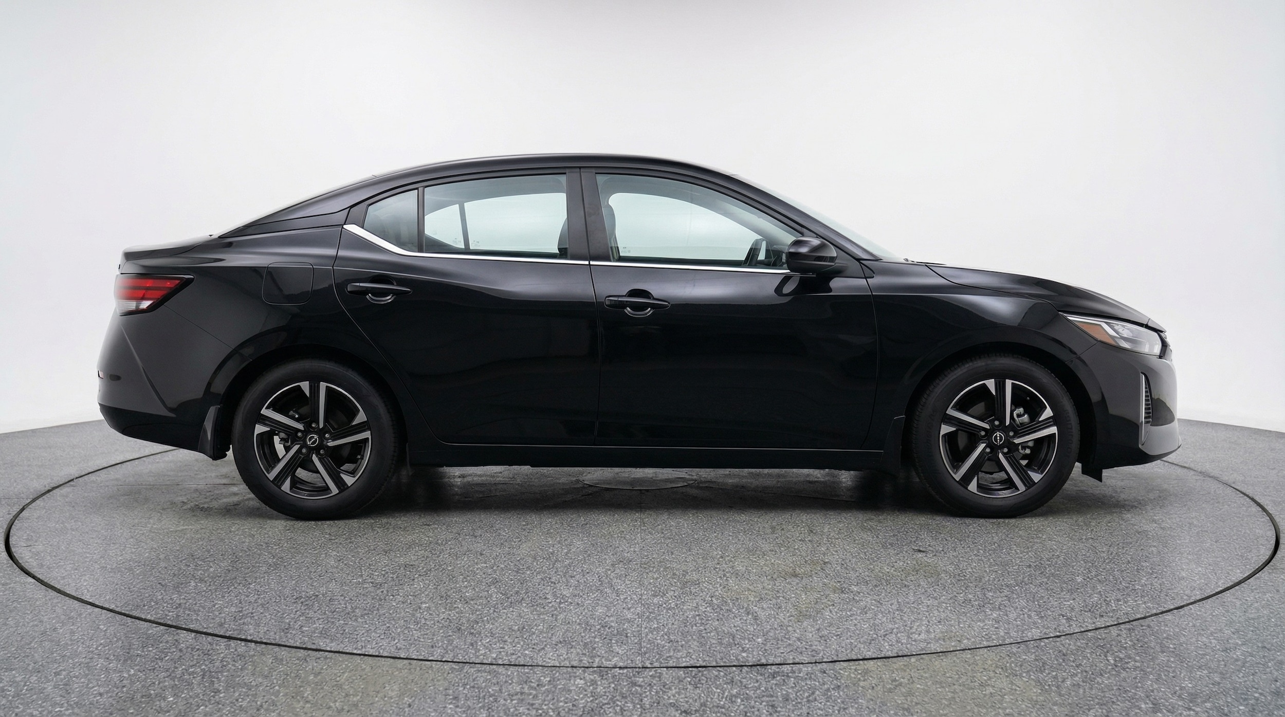 Thumbnail: 2025 Nissan Sentra - 8