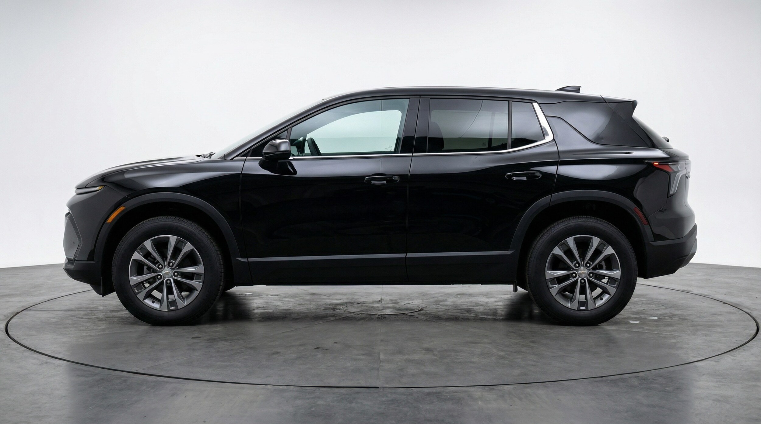 Thumbnail: 2025 Chevrolet Equinox - 4