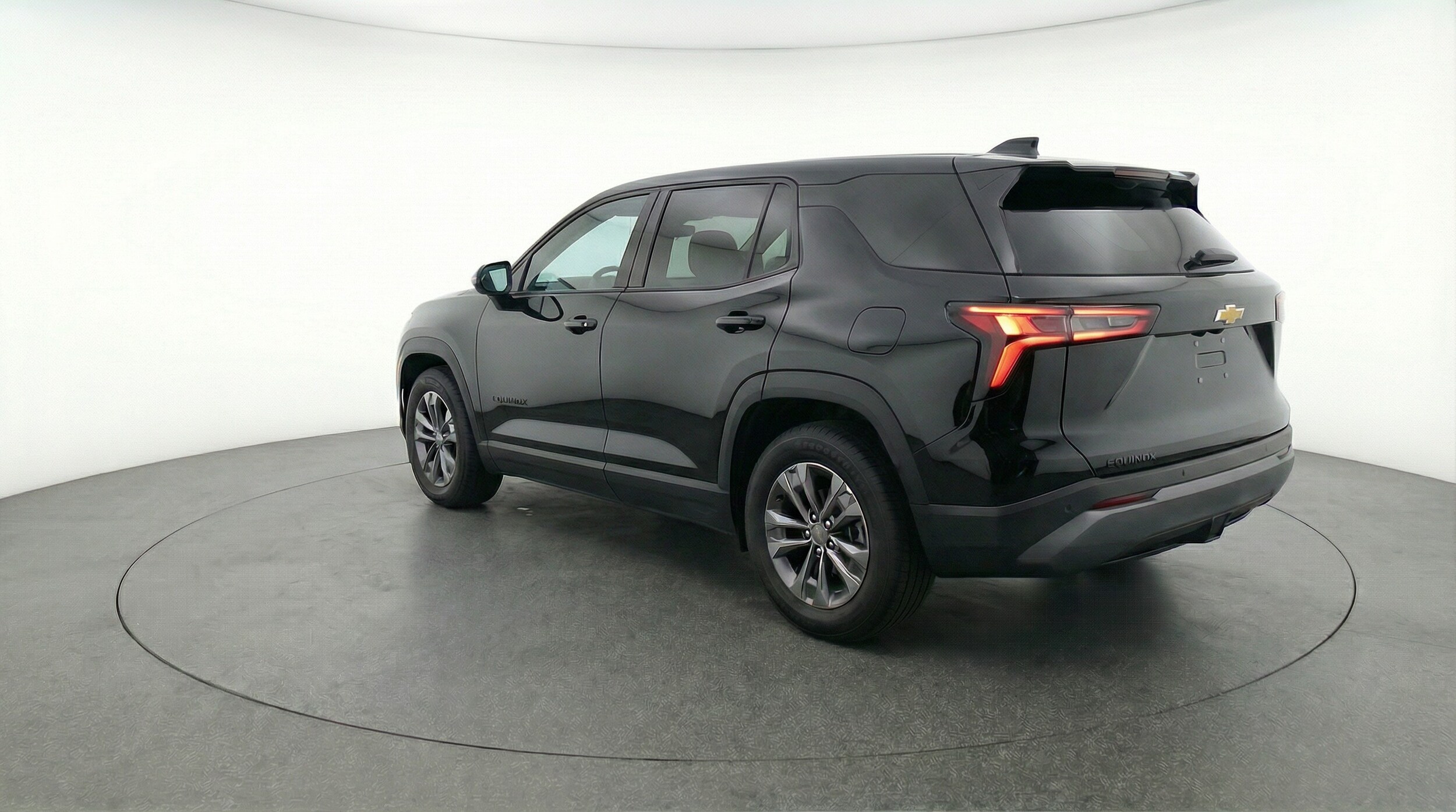 Thumbnail: 2025 Chevrolet Equinox - 5