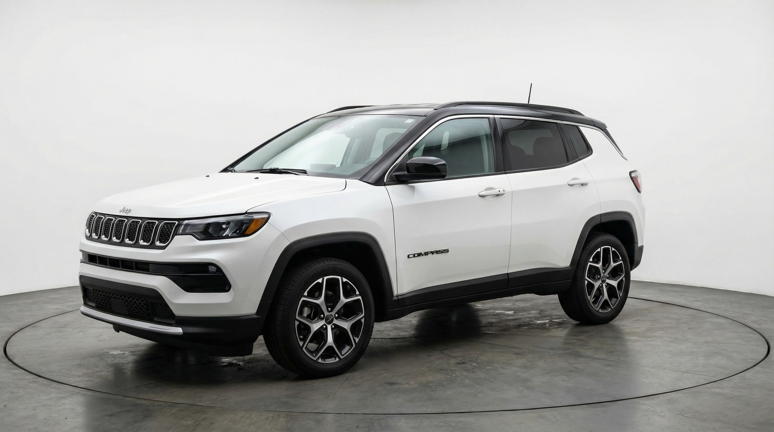 Thumbnail: 2025 Jeep Compass - 3