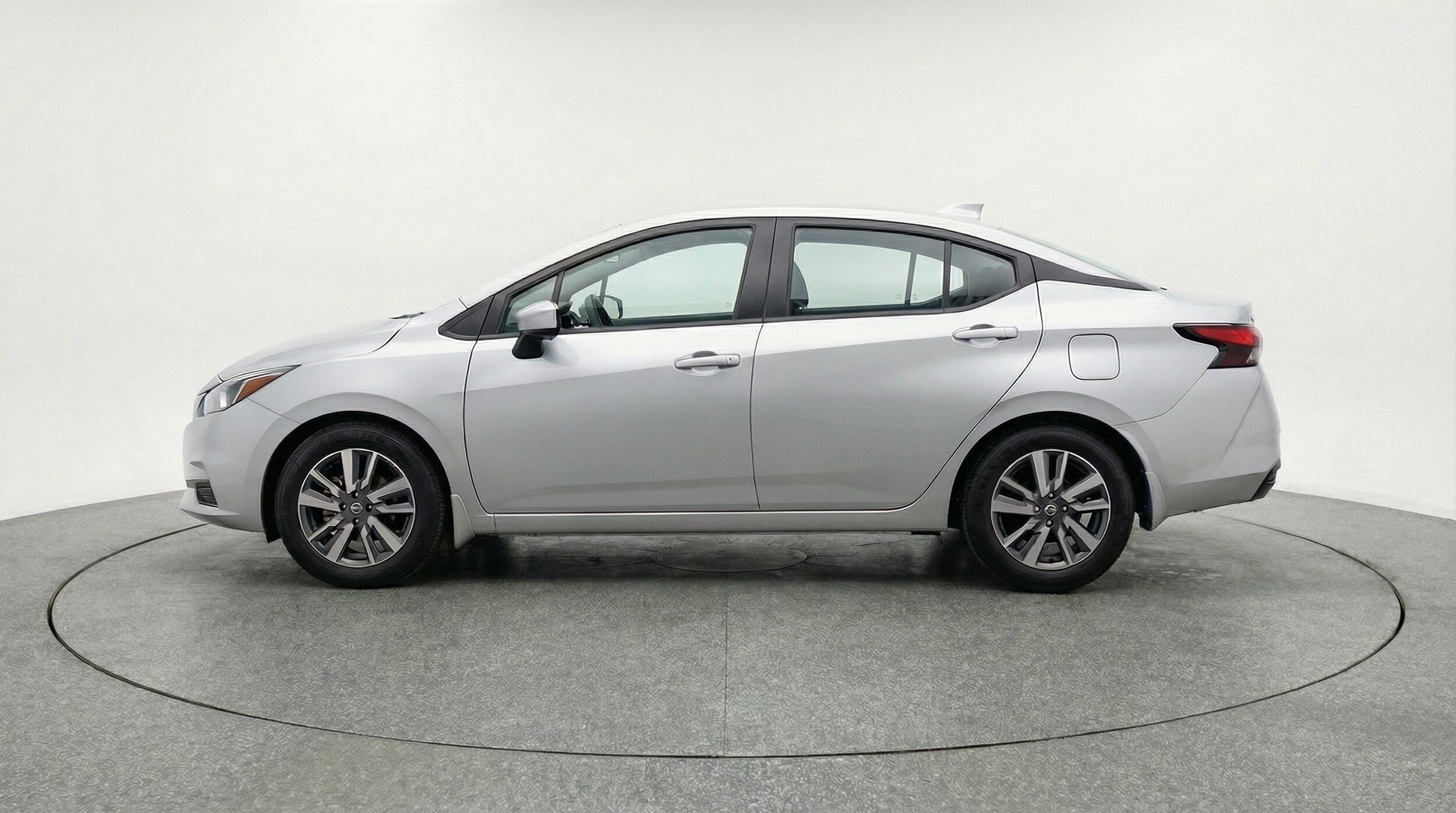 Thumbnail: 2025 Nissan Versa - 4