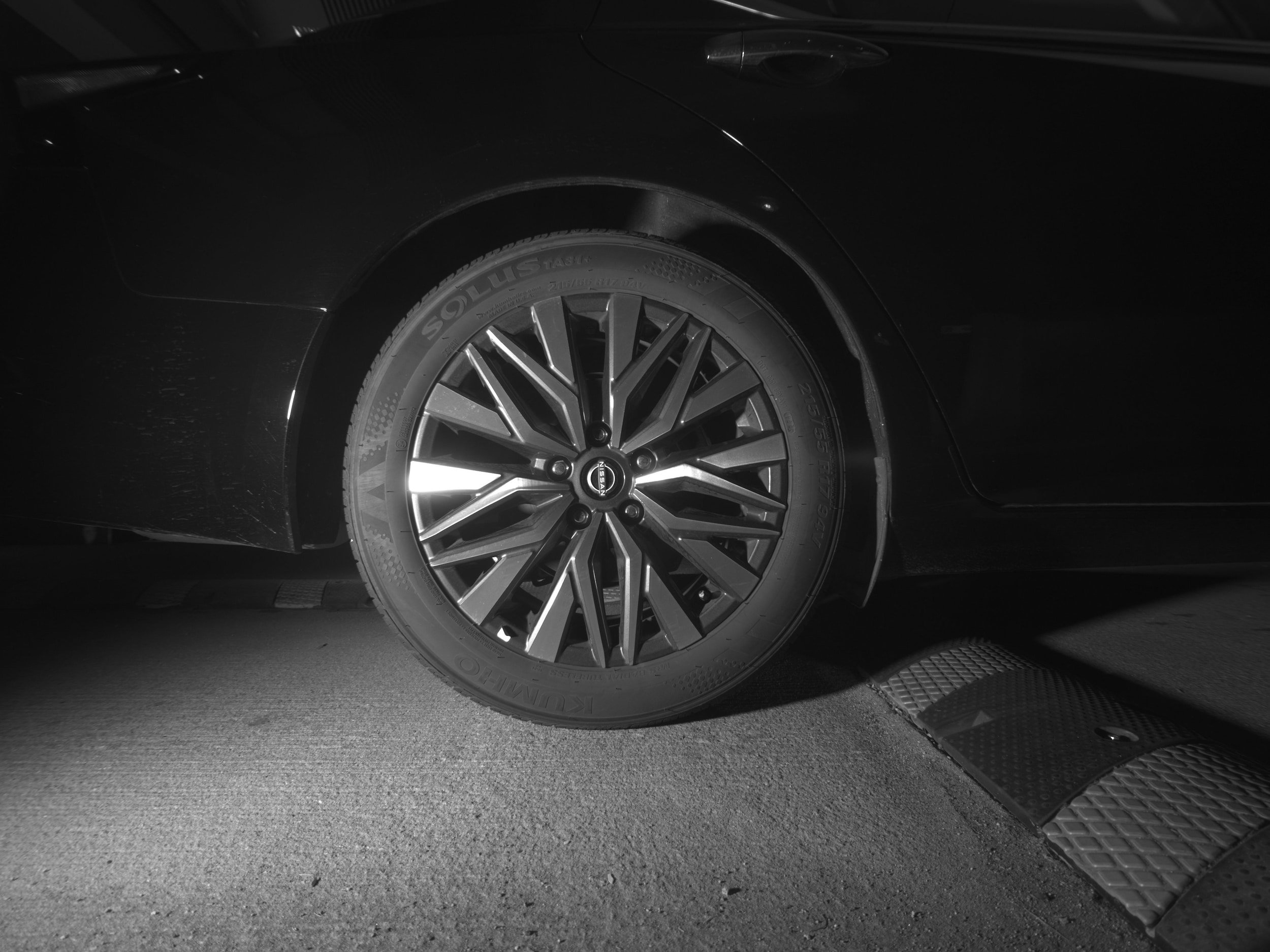 Thumbnail: 2025 Nissan Altima - 12