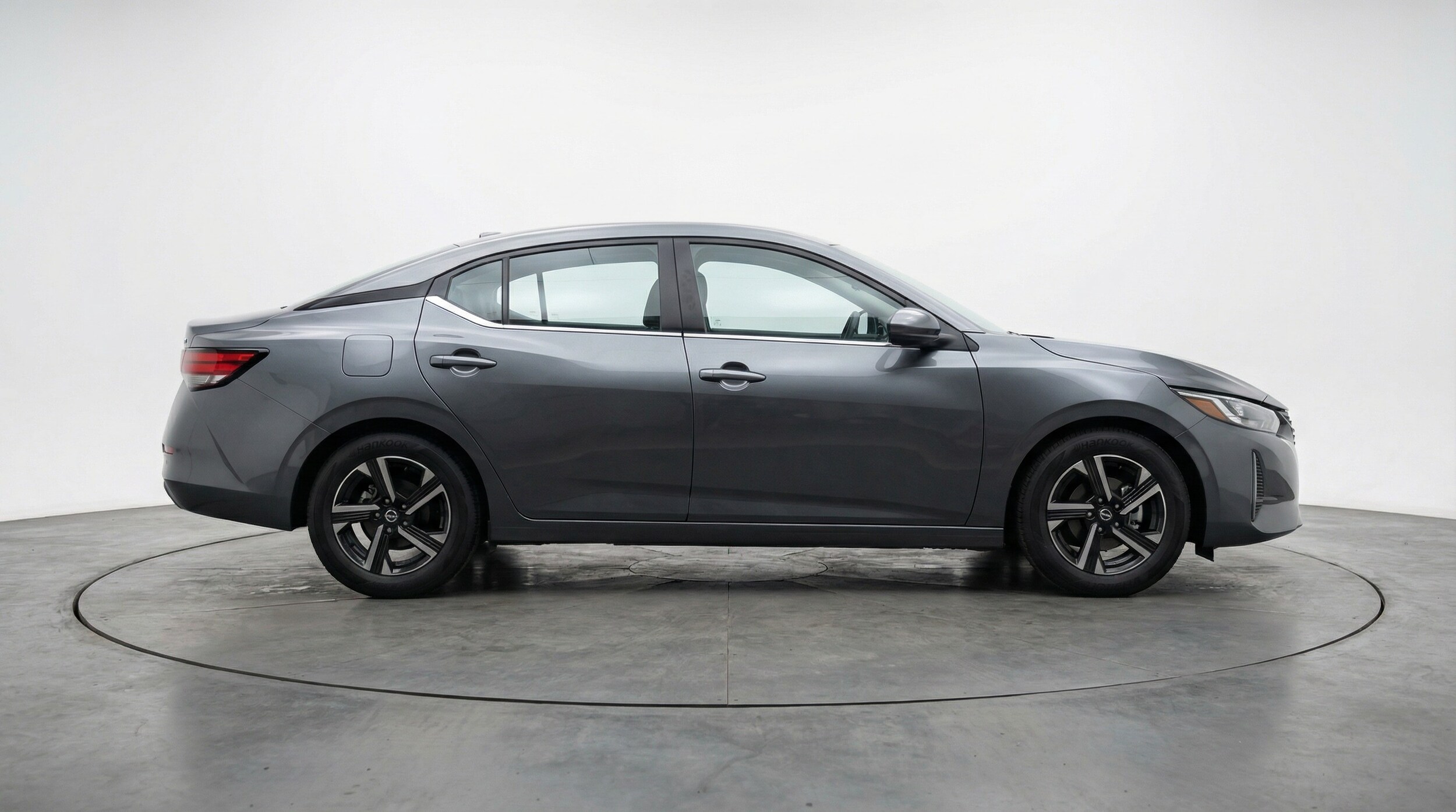 Thumbnail: 2025 Nissan Sentra - 8