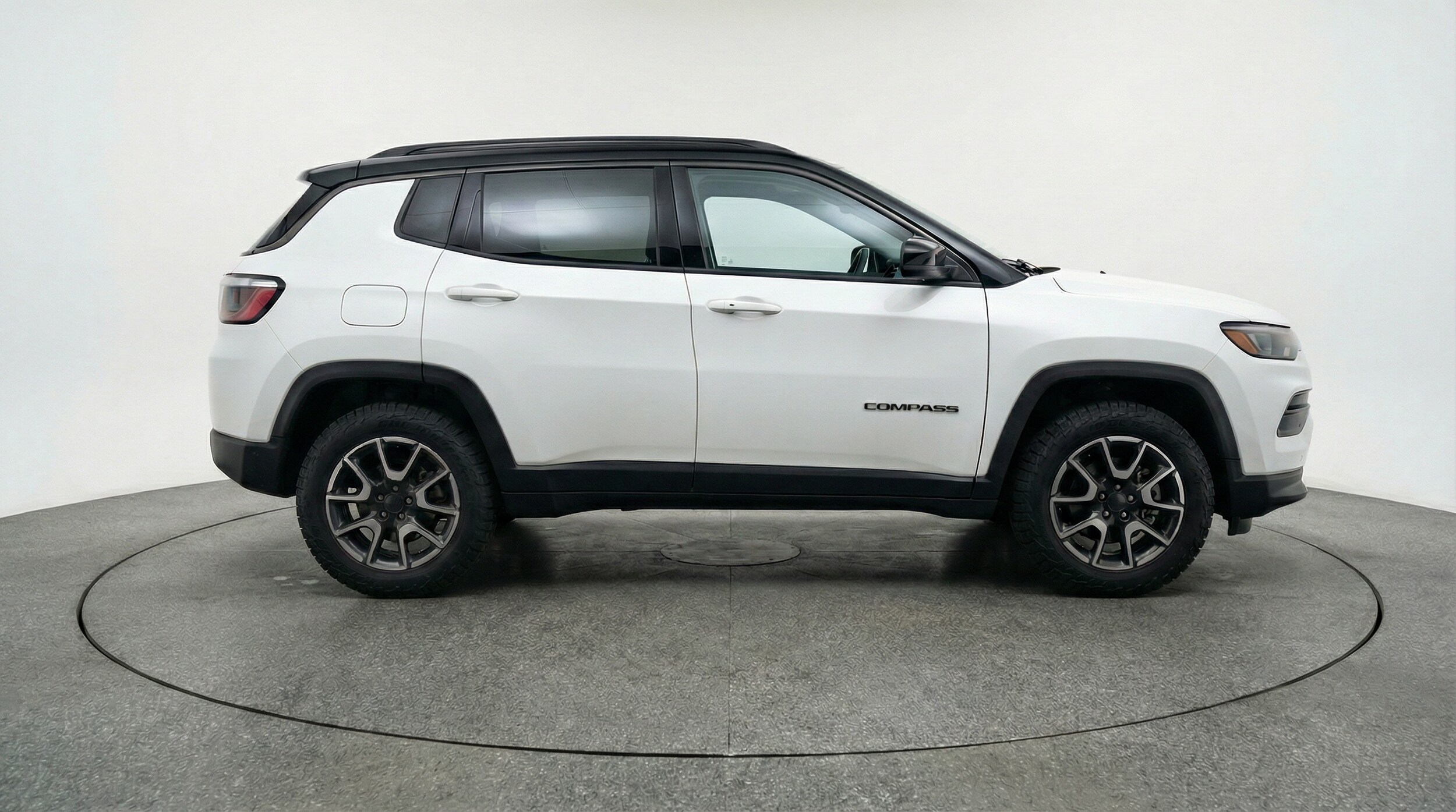 Thumbnail: 2025 Jeep Compass - 8