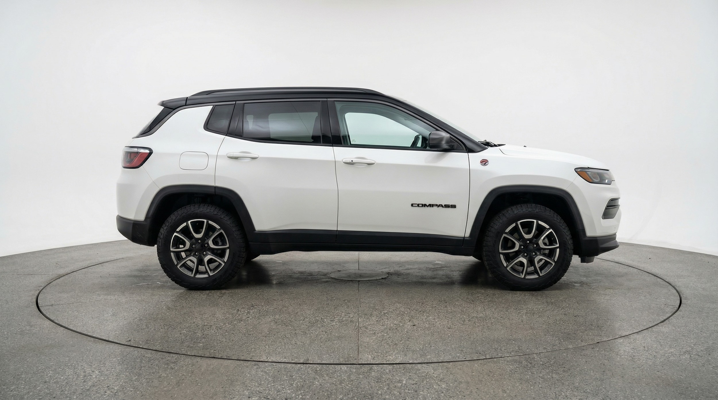 Thumbnail: 2025 Jeep Compass - 8