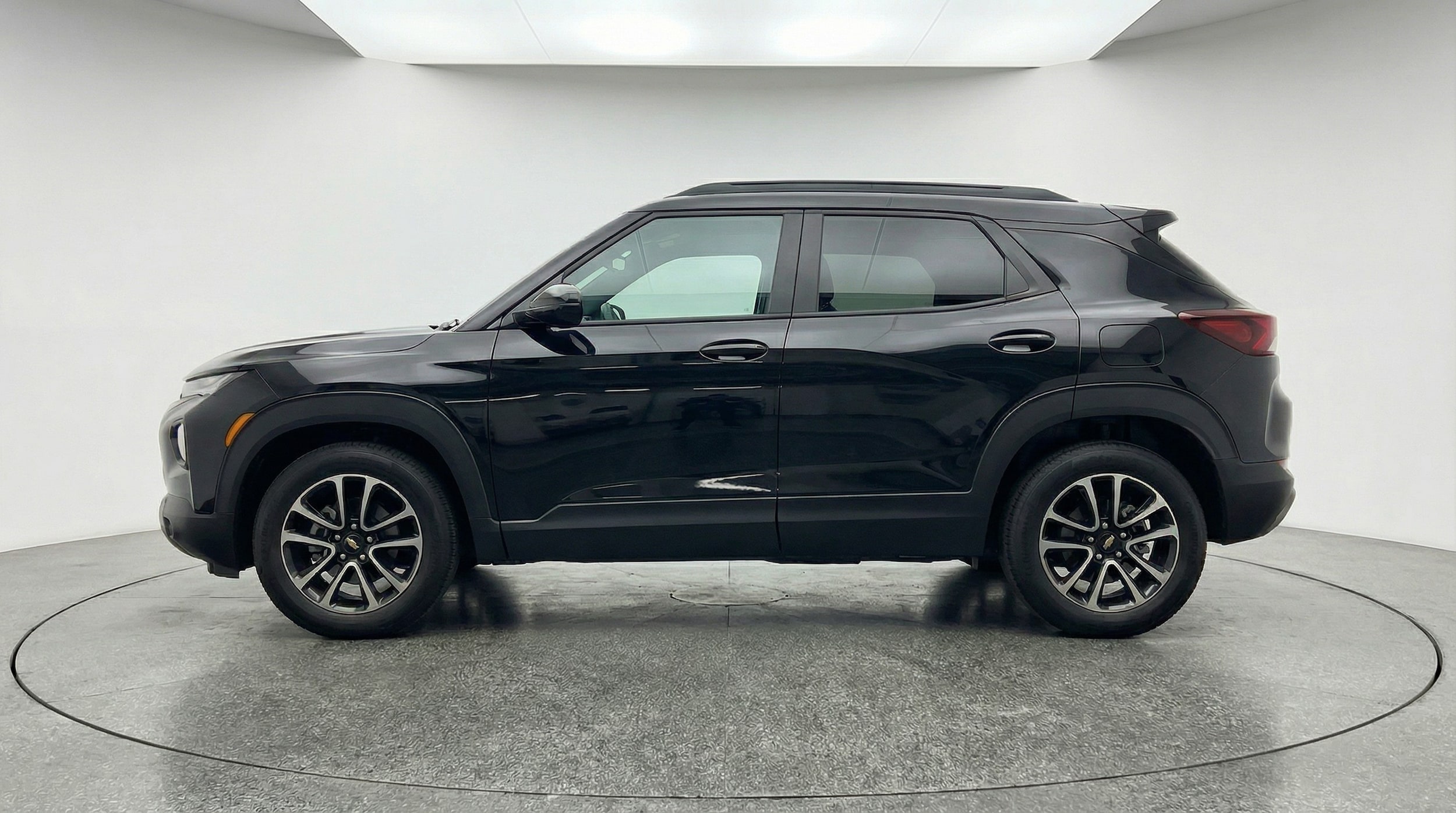 Thumbnail: 2025 Chevrolet TrailBlazer - 4