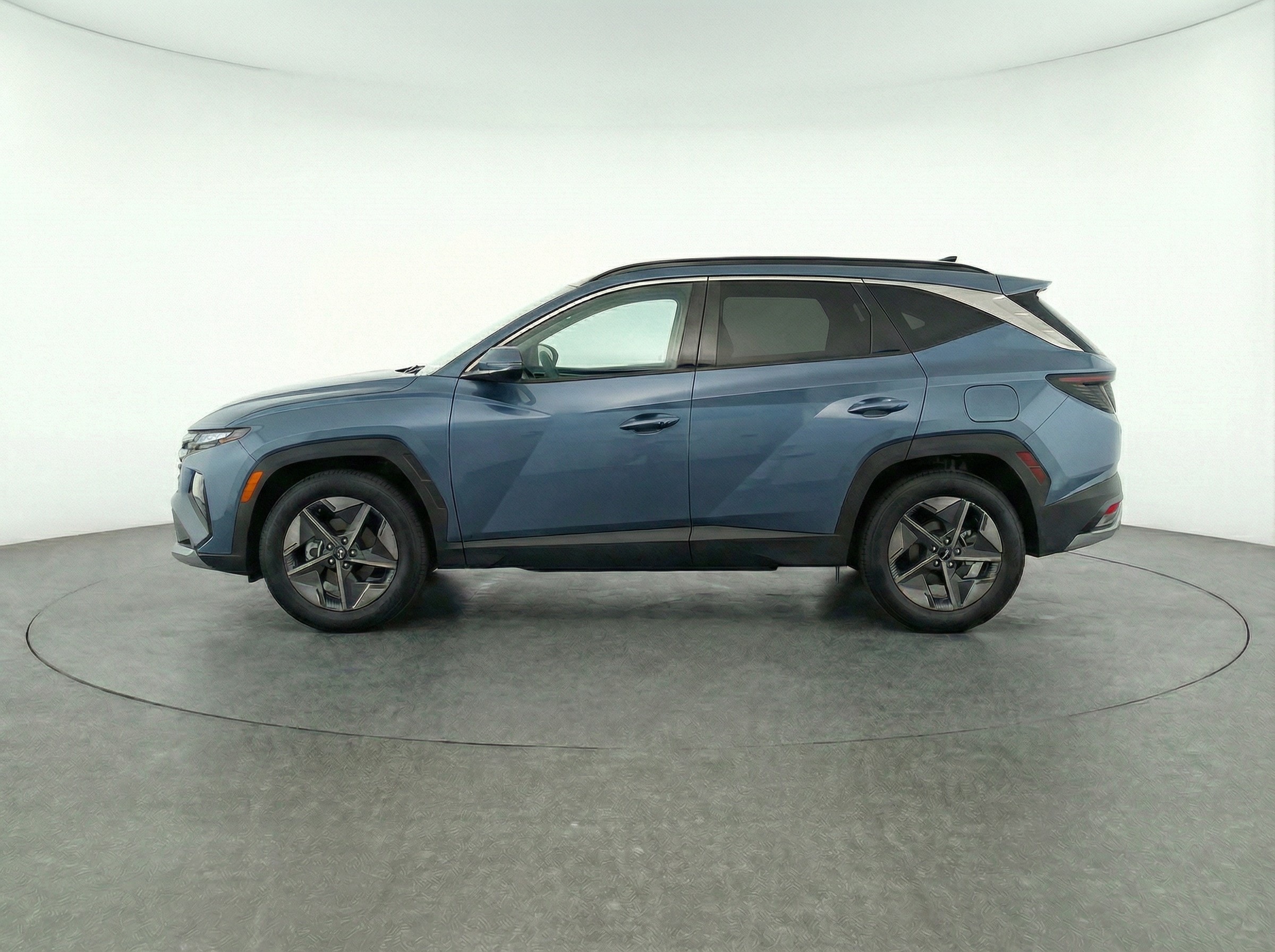 Thumbnail: 2025 Hyundai Tucson - 4