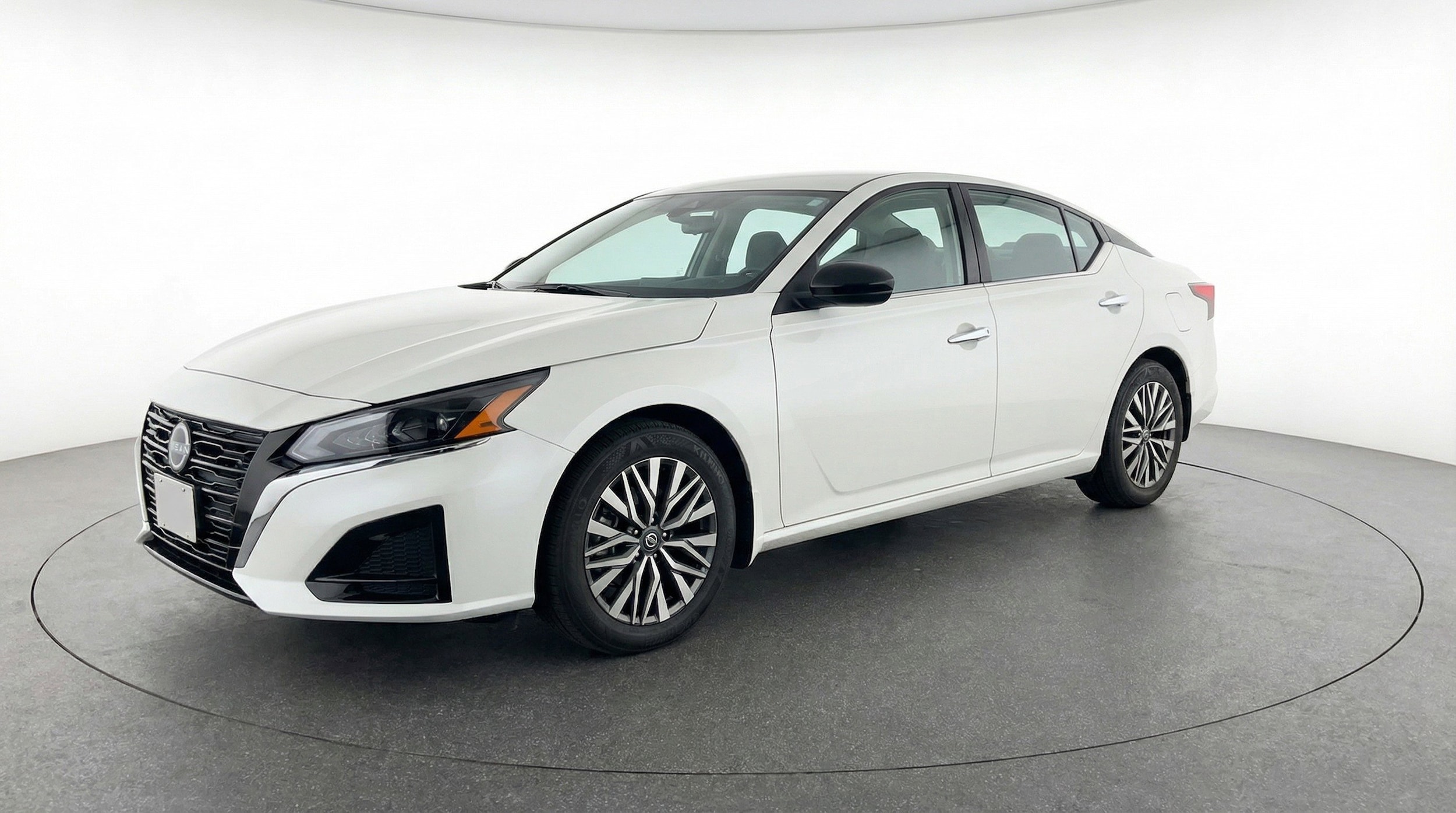 Thumbnail: 2025 Nissan Altima - 3