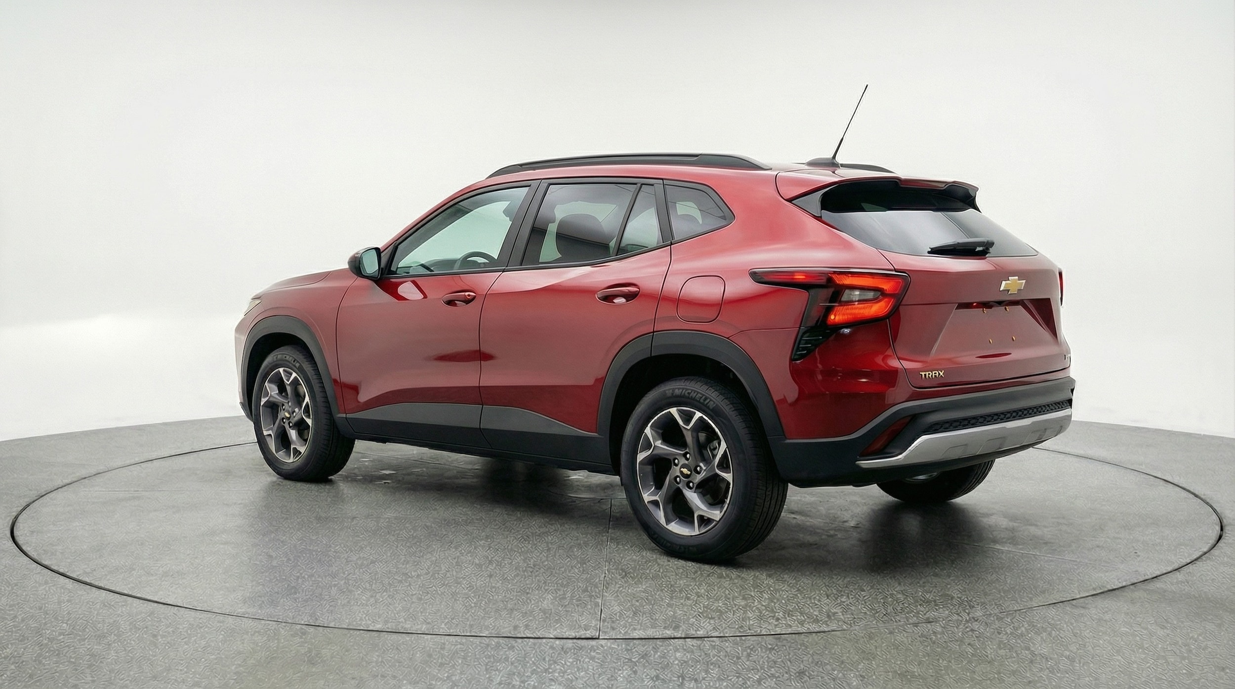 Thumbnail: 2025 Chevrolet Trax - 5