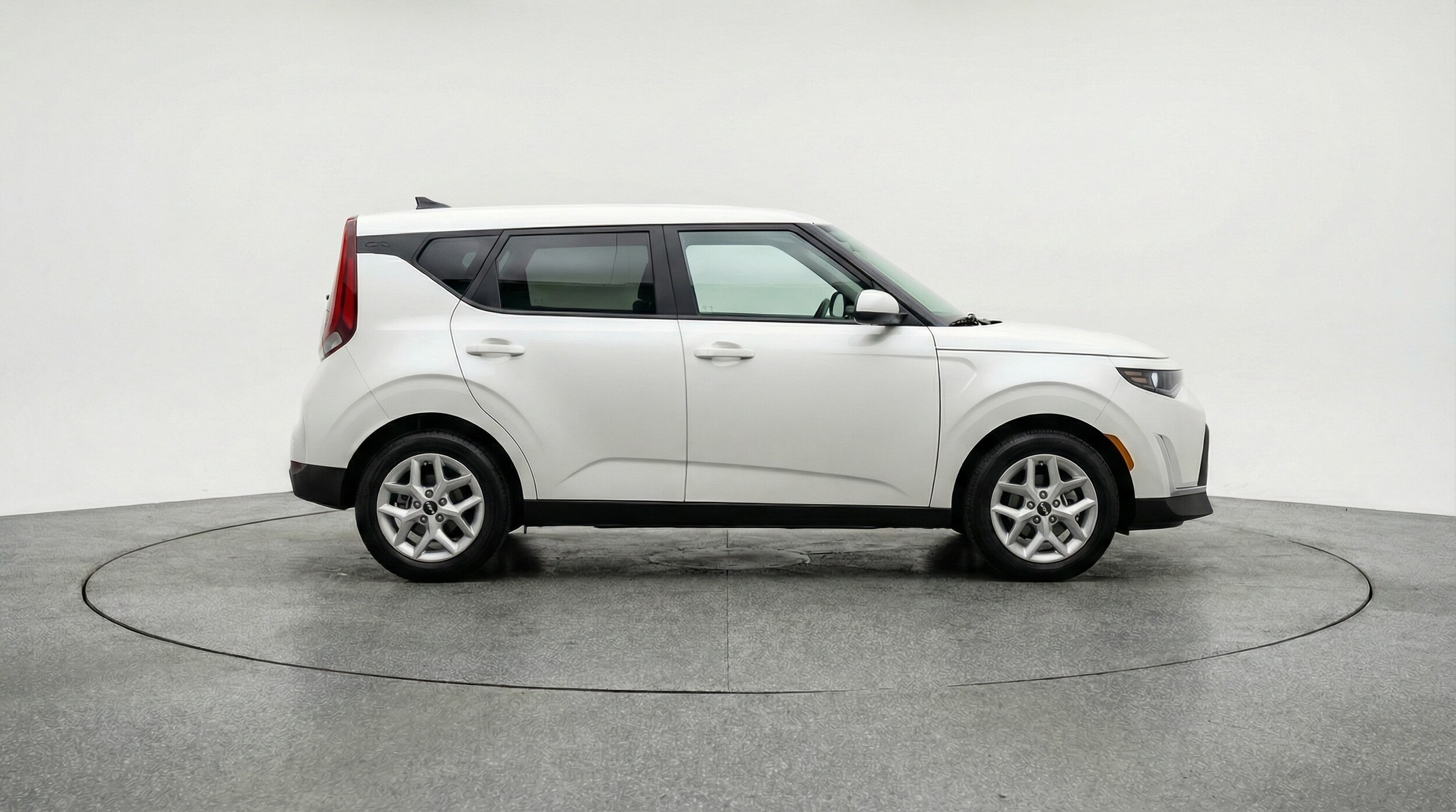 Thumbnail: 2025 Kia Soul - 8