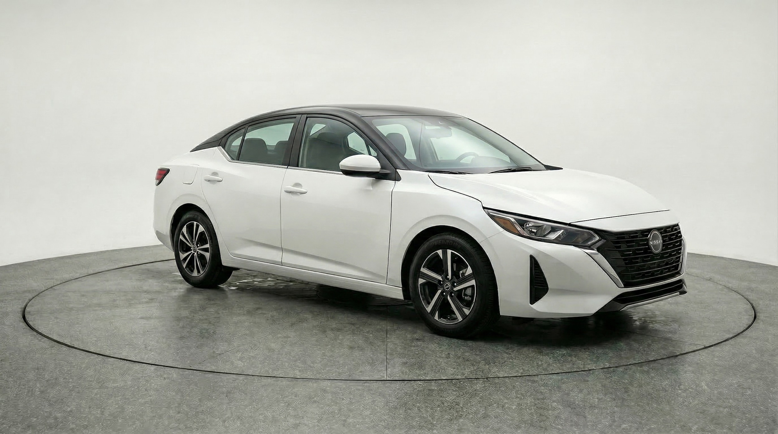 Thumbnail: 2025 Nissan Sentra - 1