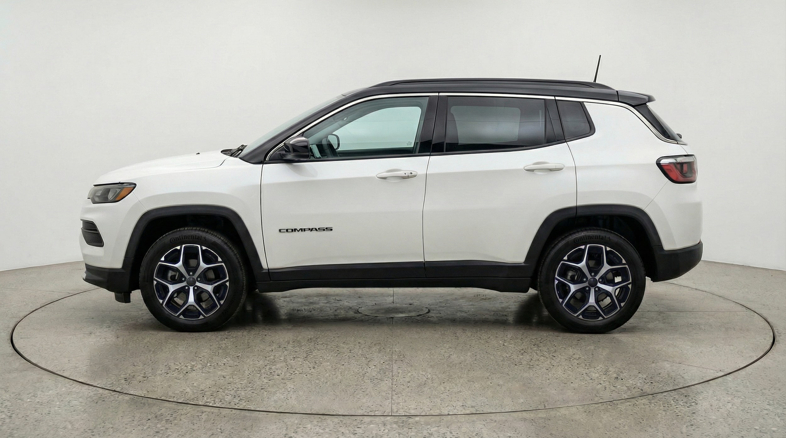 Thumbnail: 2025 Jeep Compass - 4