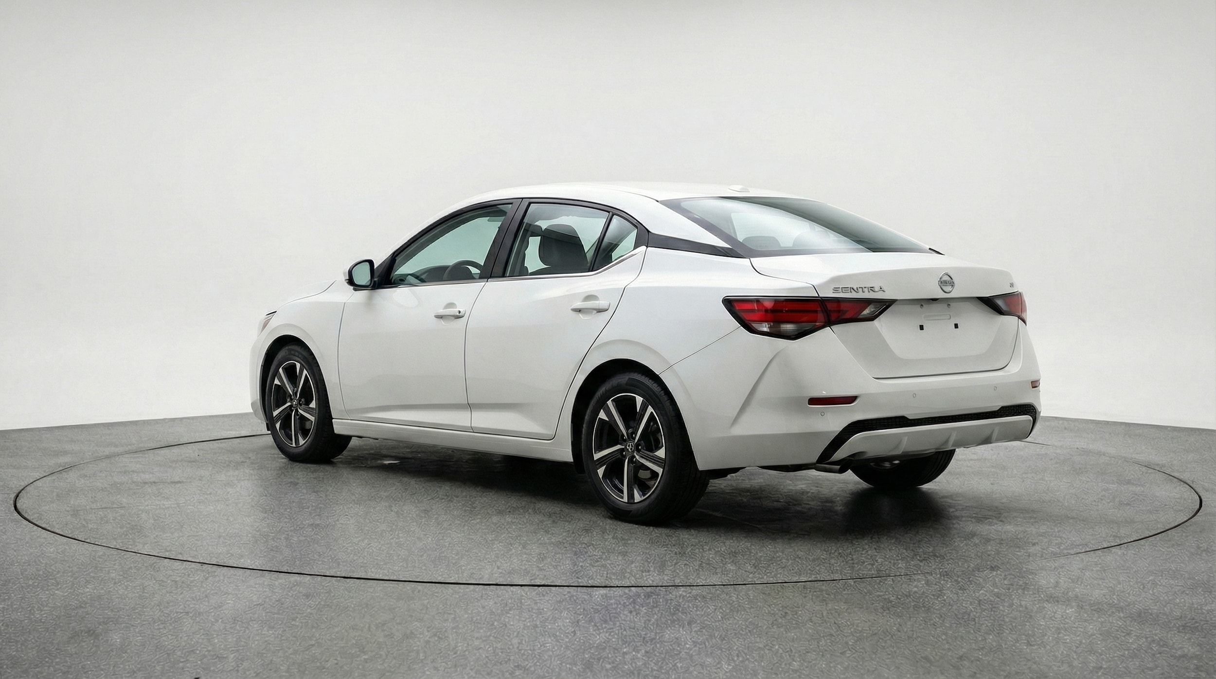 Thumbnail: 2025 Nissan Sentra - 5