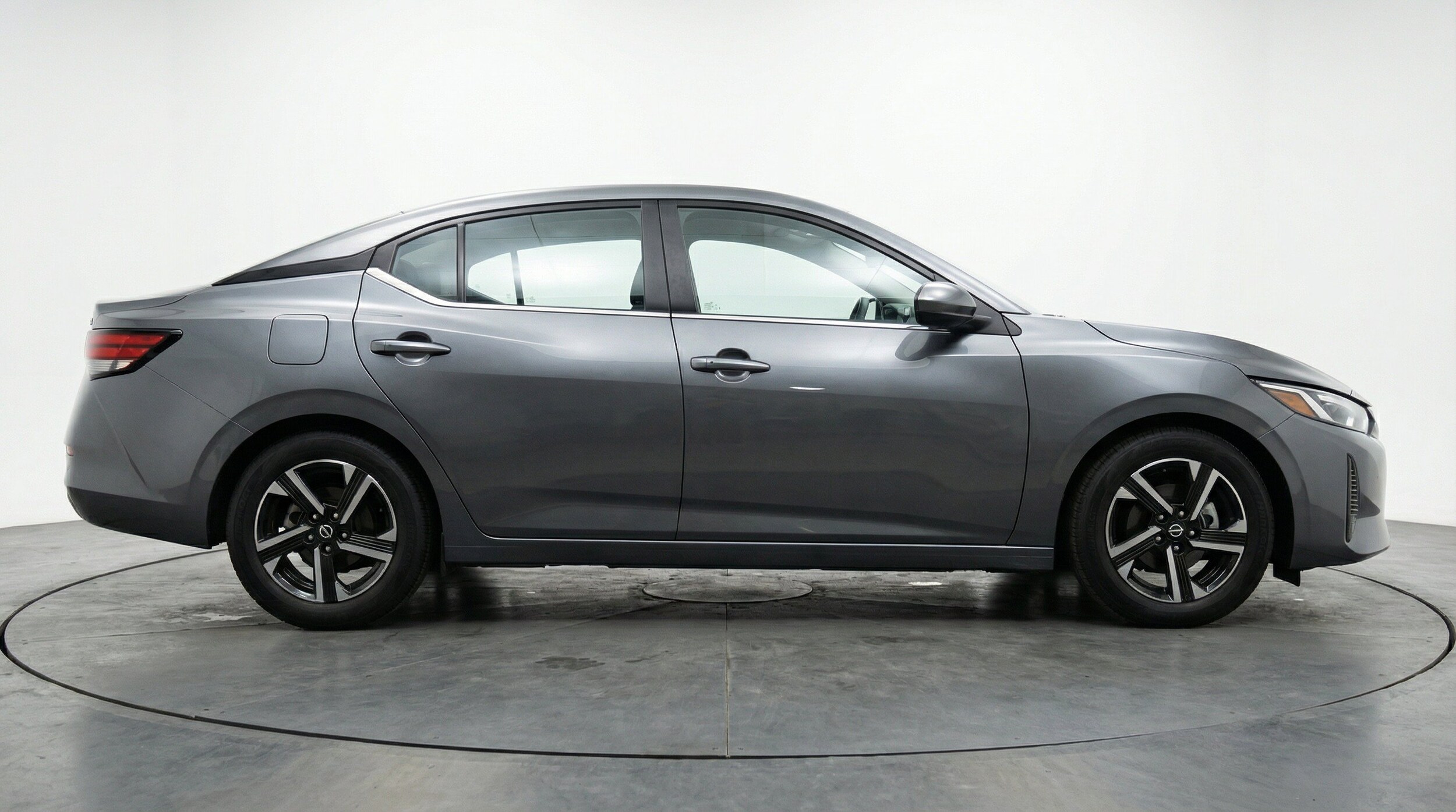 Thumbnail: 2025 Nissan Sentra - 11