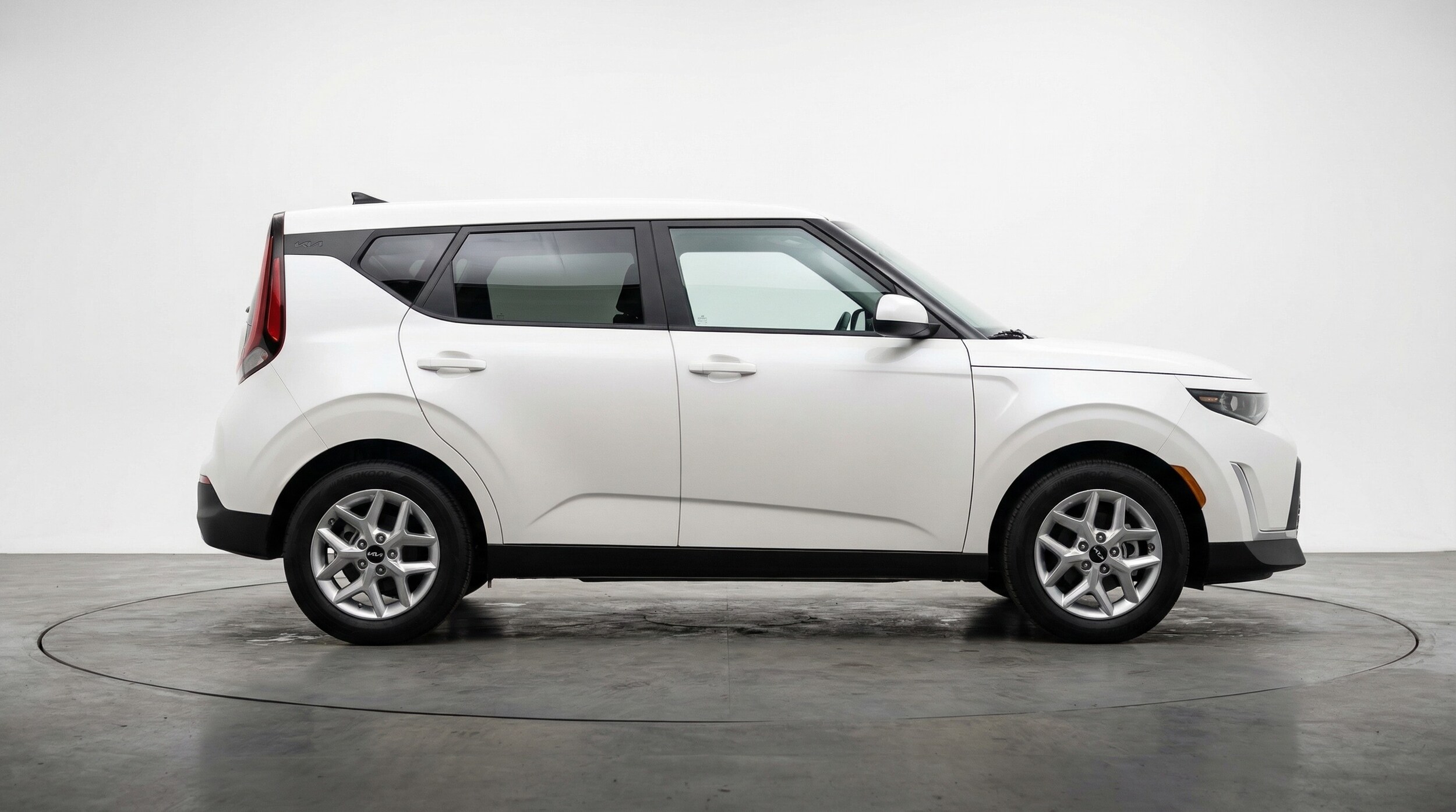 Thumbnail: 2025 Kia Soul - 8