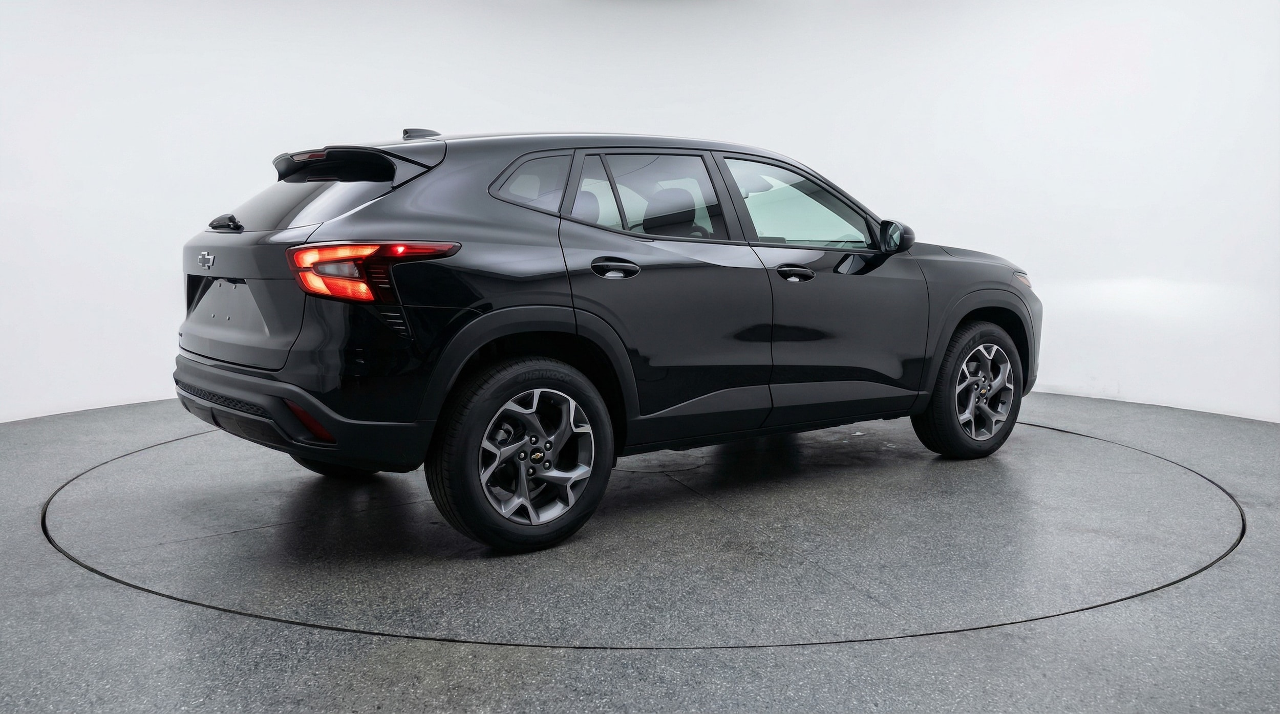 Thumbnail: 2025 Chevrolet Trax - 7