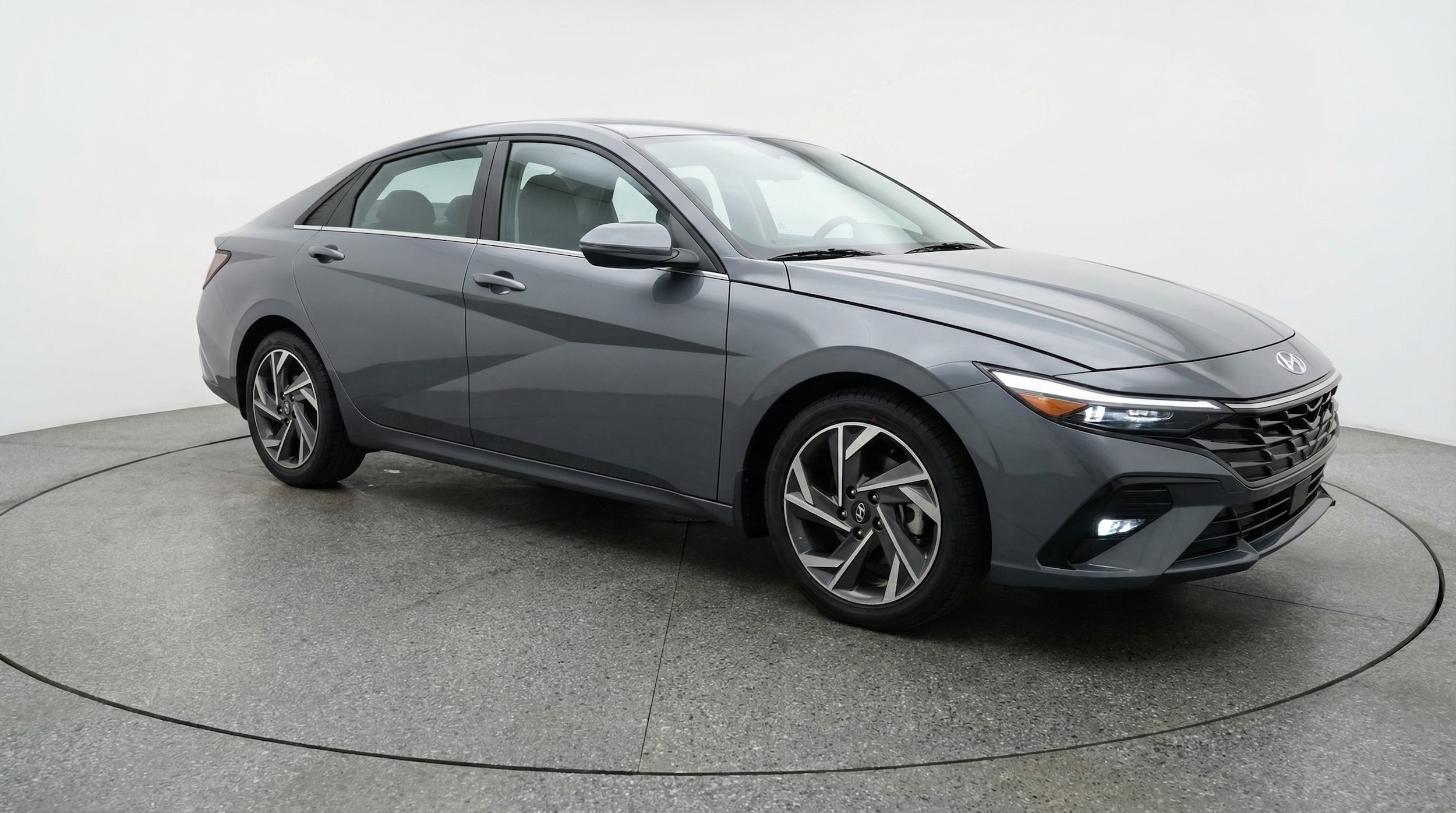 Thumbnail: 2025 Hyundai Elantra - 1