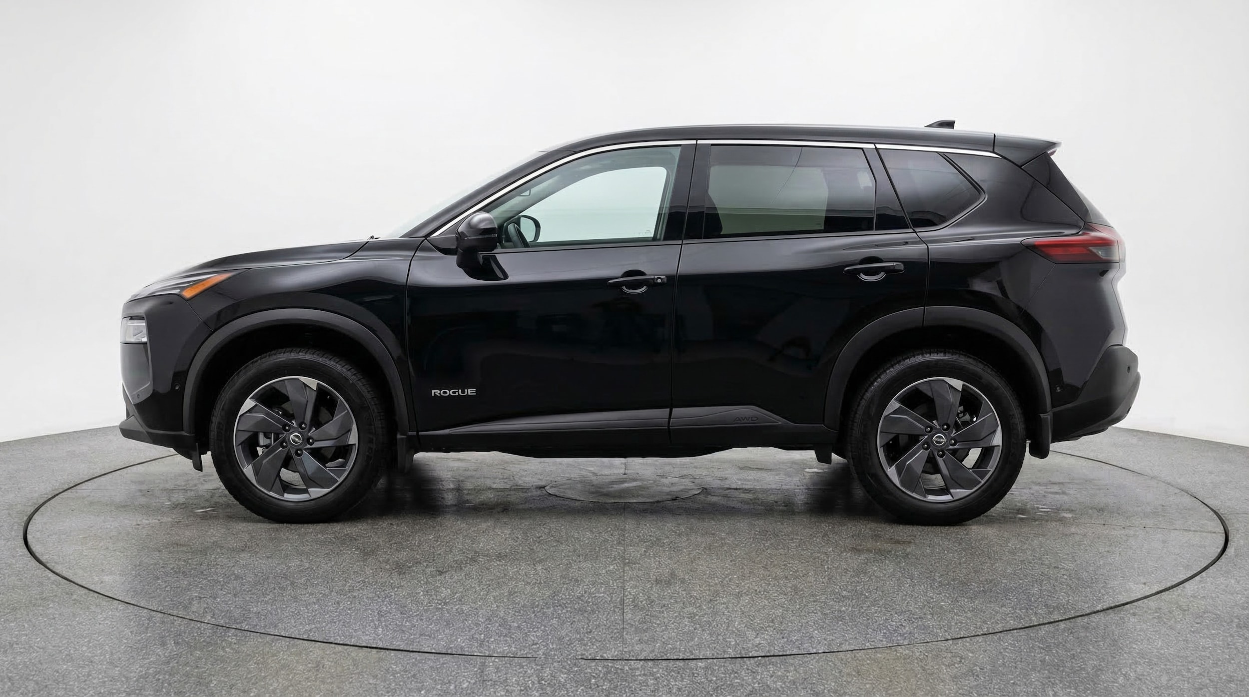 Thumbnail: 2025 Nissan Rogue - 4