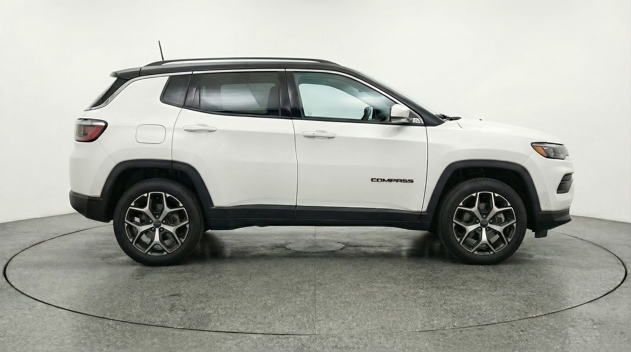 Thumbnail: 2025 Jeep Compass - 8