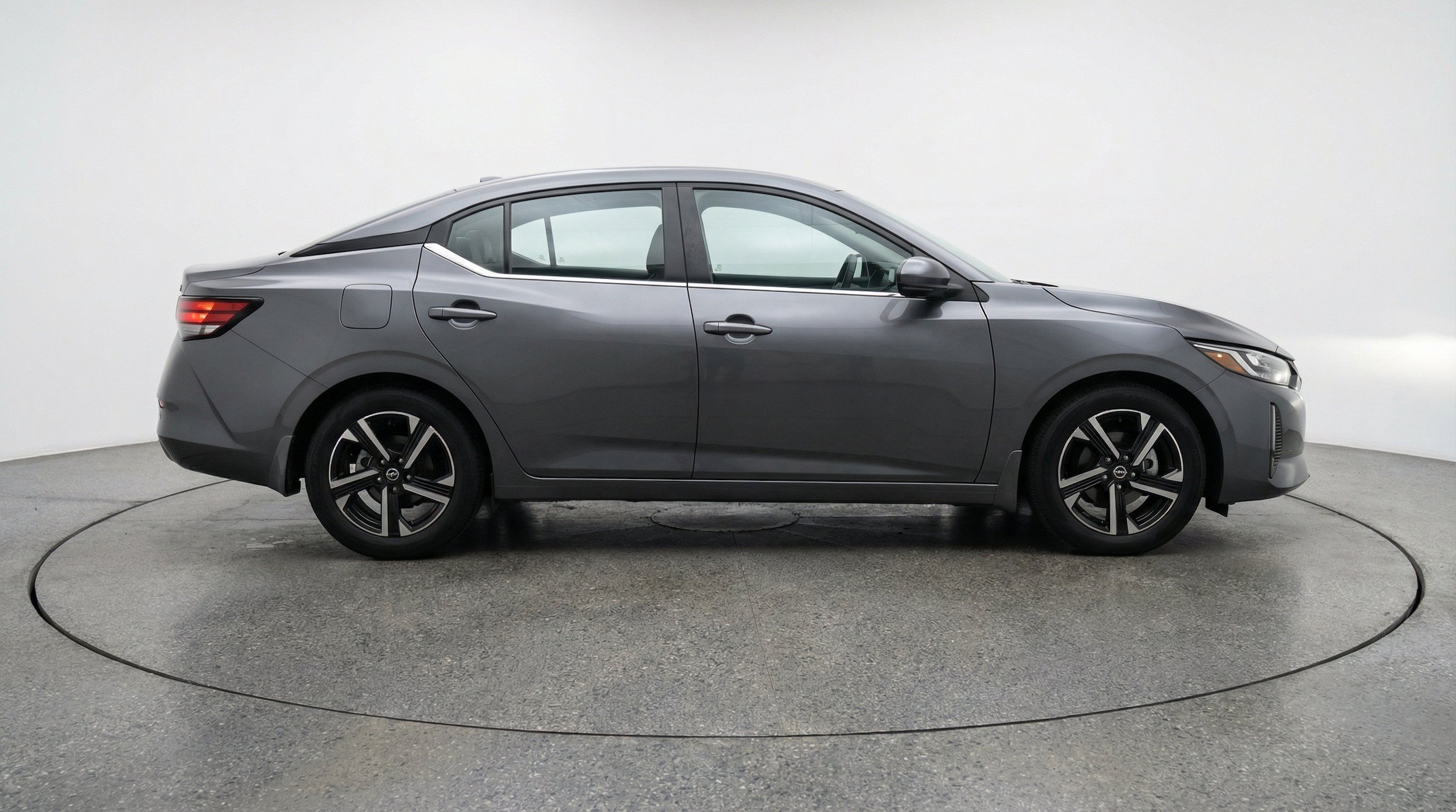 Thumbnail: 2025 Nissan Sentra - 11