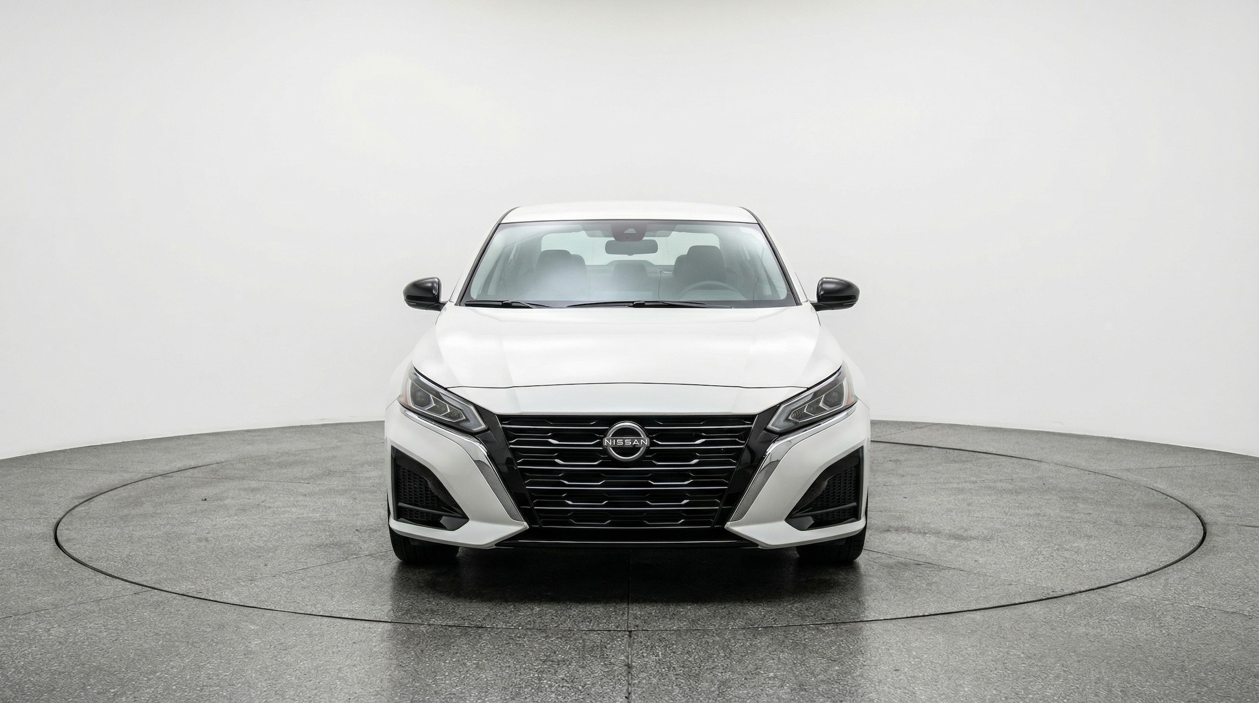 Thumbnail: 2025 Nissan Altima - 2