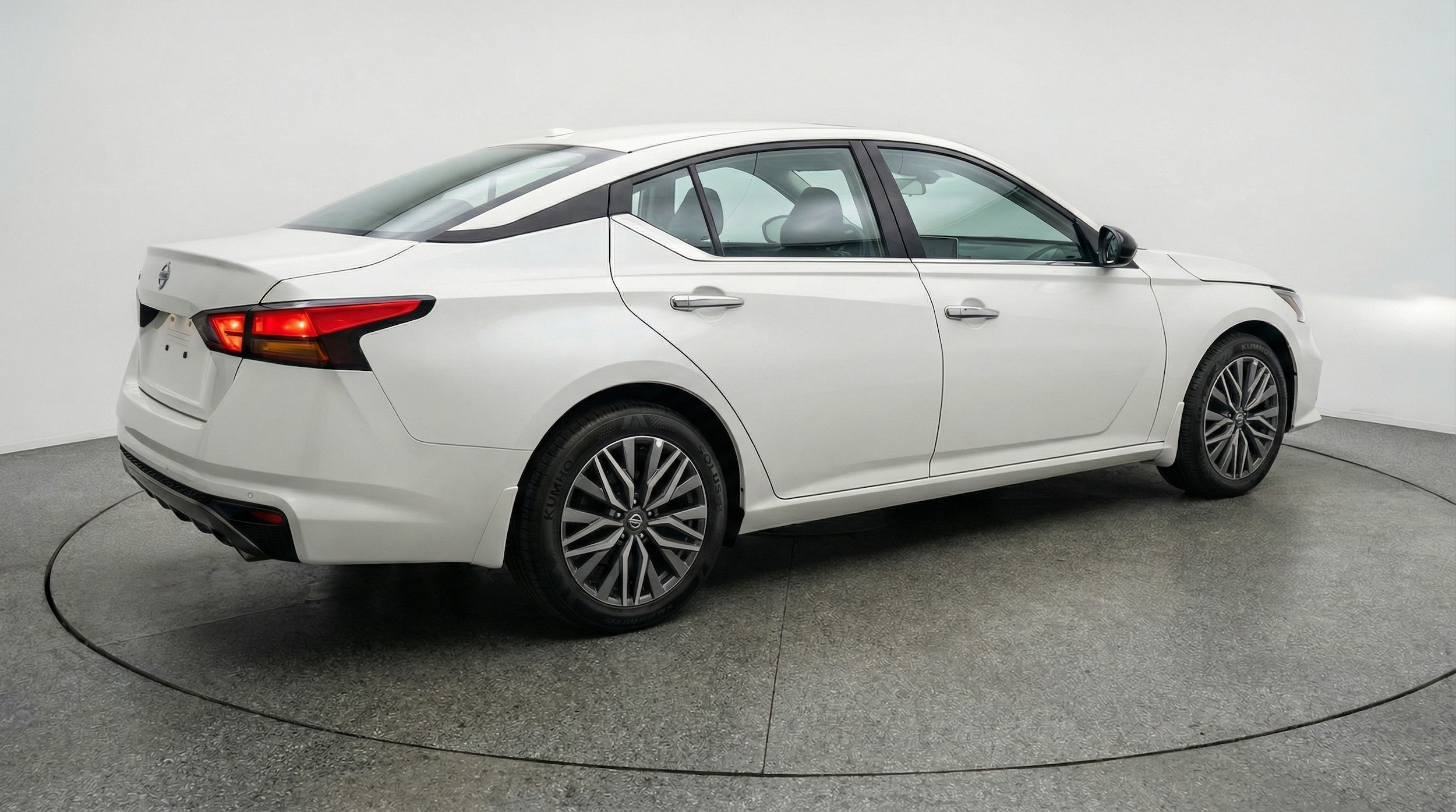 Thumbnail: 2025 Nissan Altima - 7