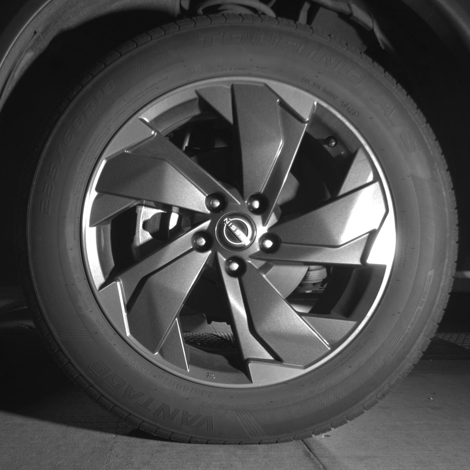 Thumbnail: 2025 Nissan Rogue - 9