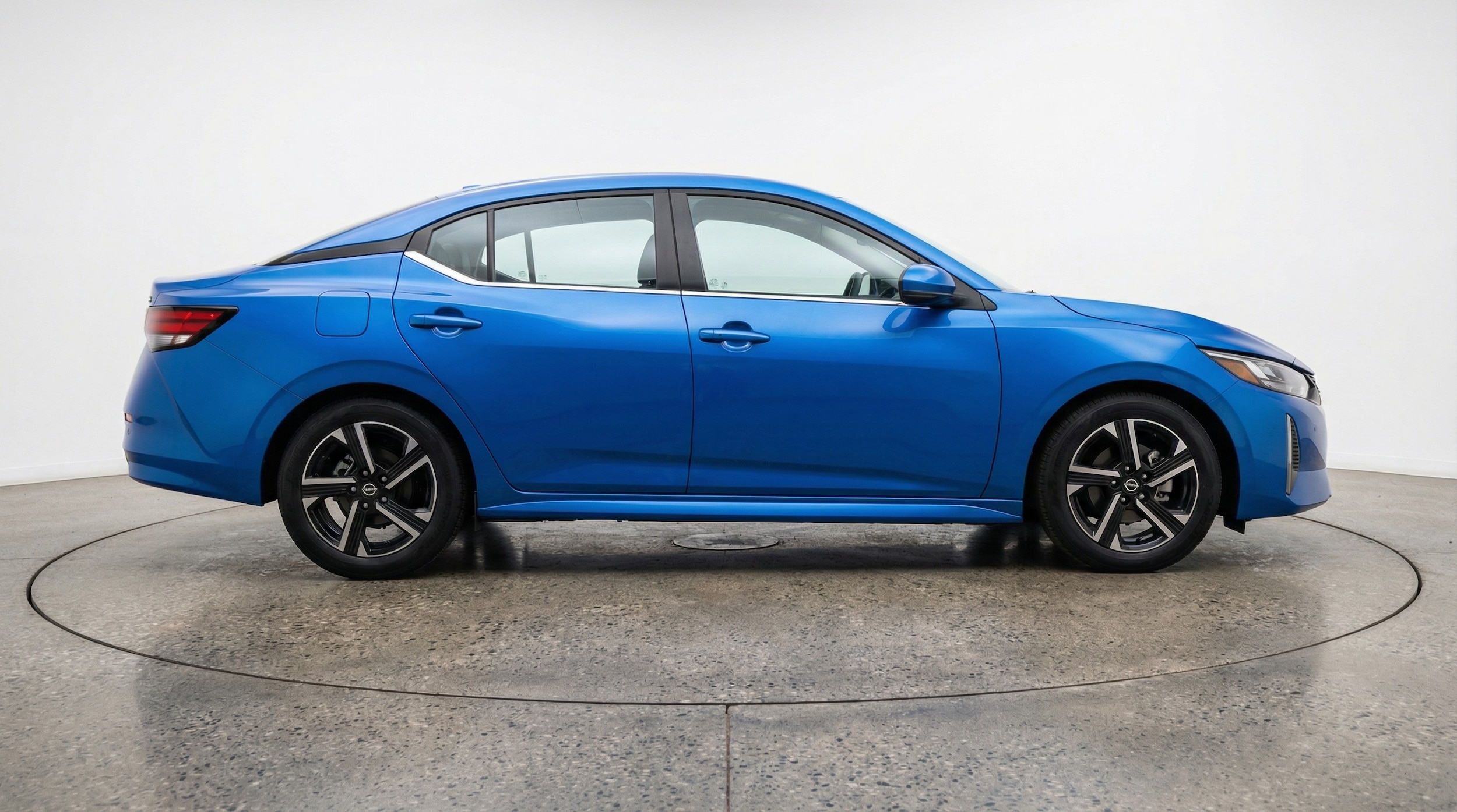 Thumbnail: 2025 Nissan Sentra - 8