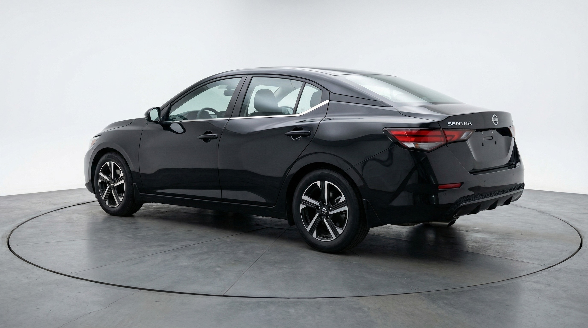 Thumbnail: 2025 Nissan Sentra - 5